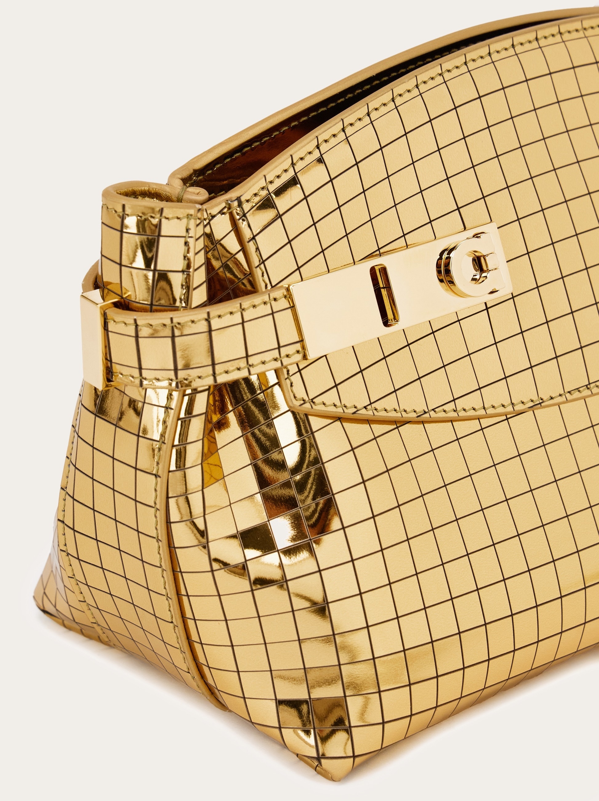 Hug soft crossbody bag (XS) - 8