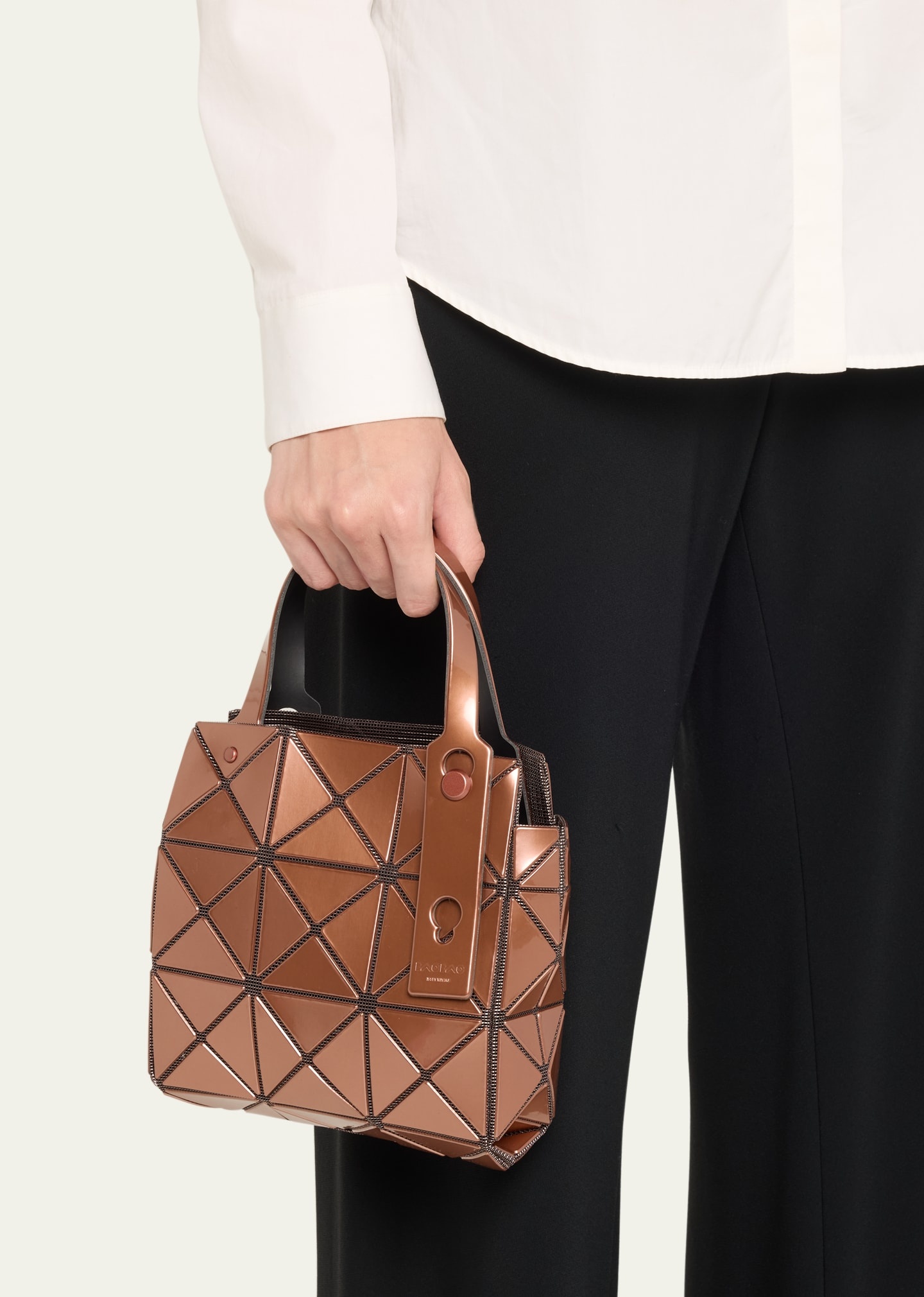 【送料&関税込】Issey Miyake Carat Brown Handbag BAO BAO ISSEY MIYAKE Carat Geo Small Top Handle Bag