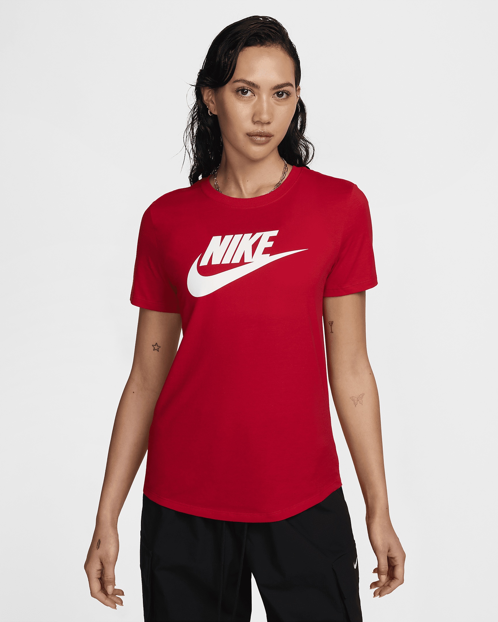 Nike Sportswear Essentials Women's Logo T-Shirt - 1