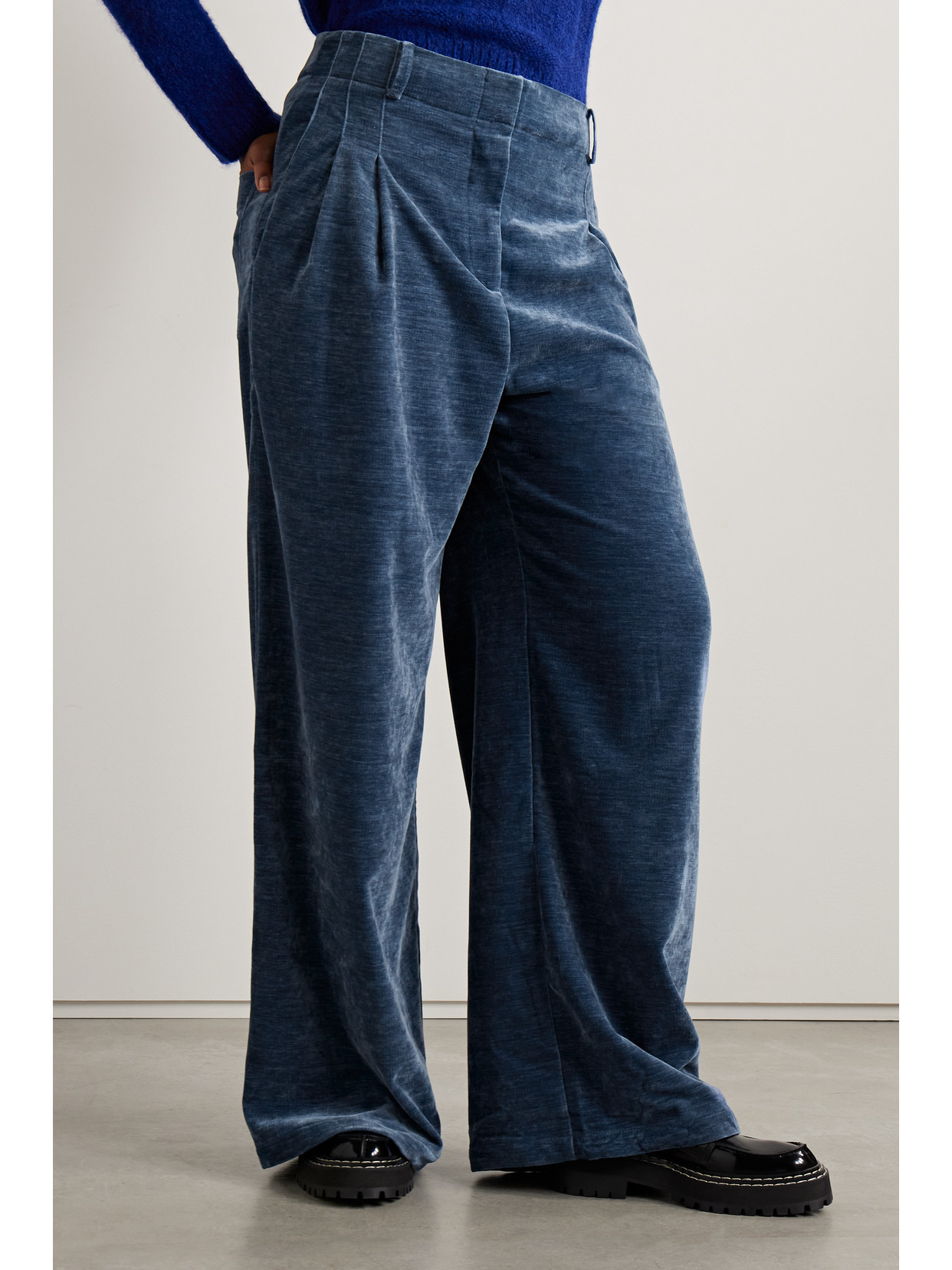 Pleated Chenille Wide-leg Pants - 4