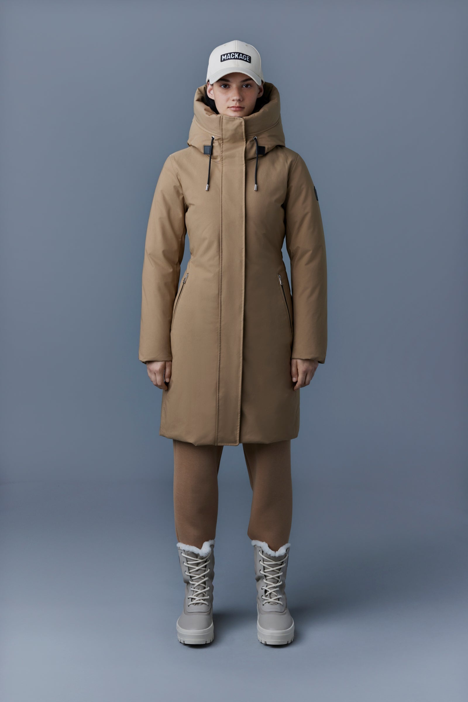 SHILOH 2-in-1 fitted down coat with removable bib - 2