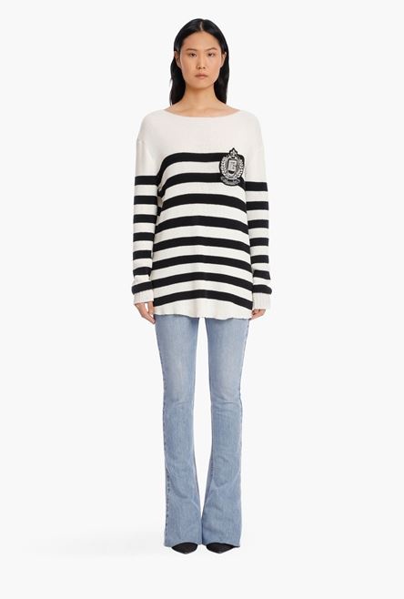 Ecru and black striped knit sweater with silver Balmain badge - 4