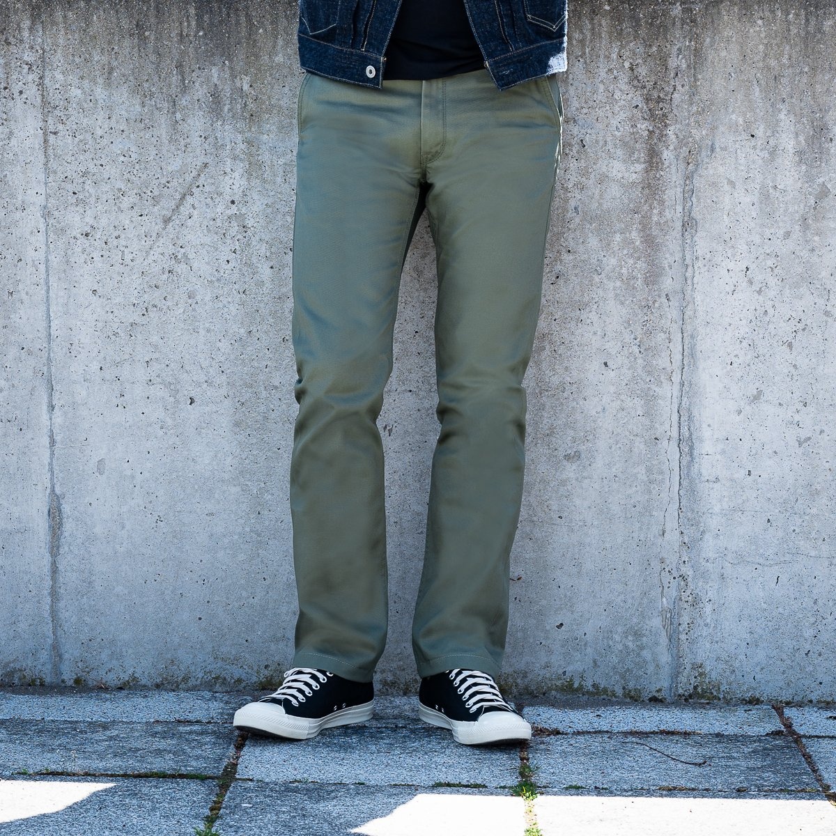 IH-721-OLV 9oz Mercerised Selvedge Cotton Slim Tapered Chinos - Olive - 3