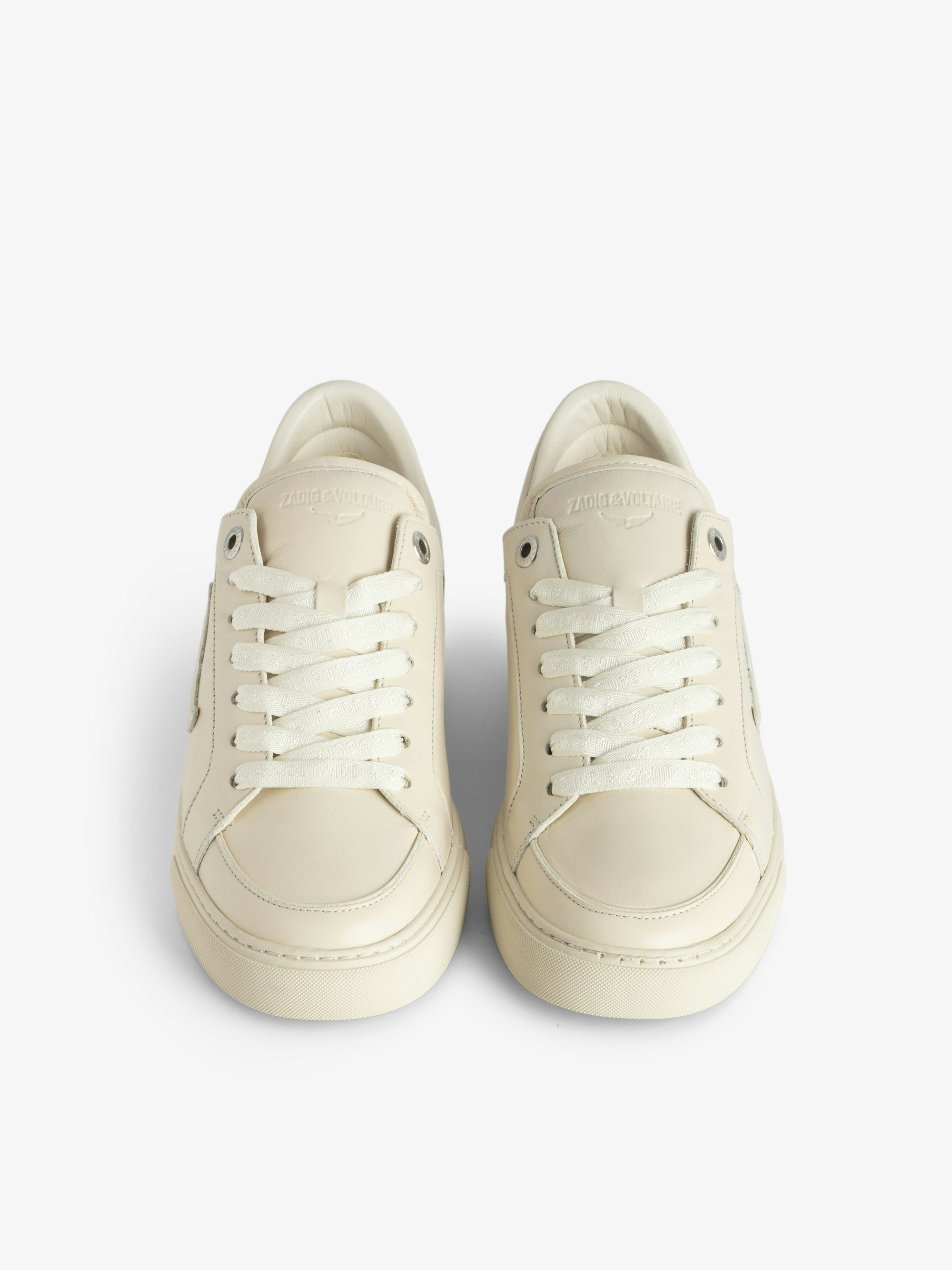 Low-Top Fly On Sneakers - 4