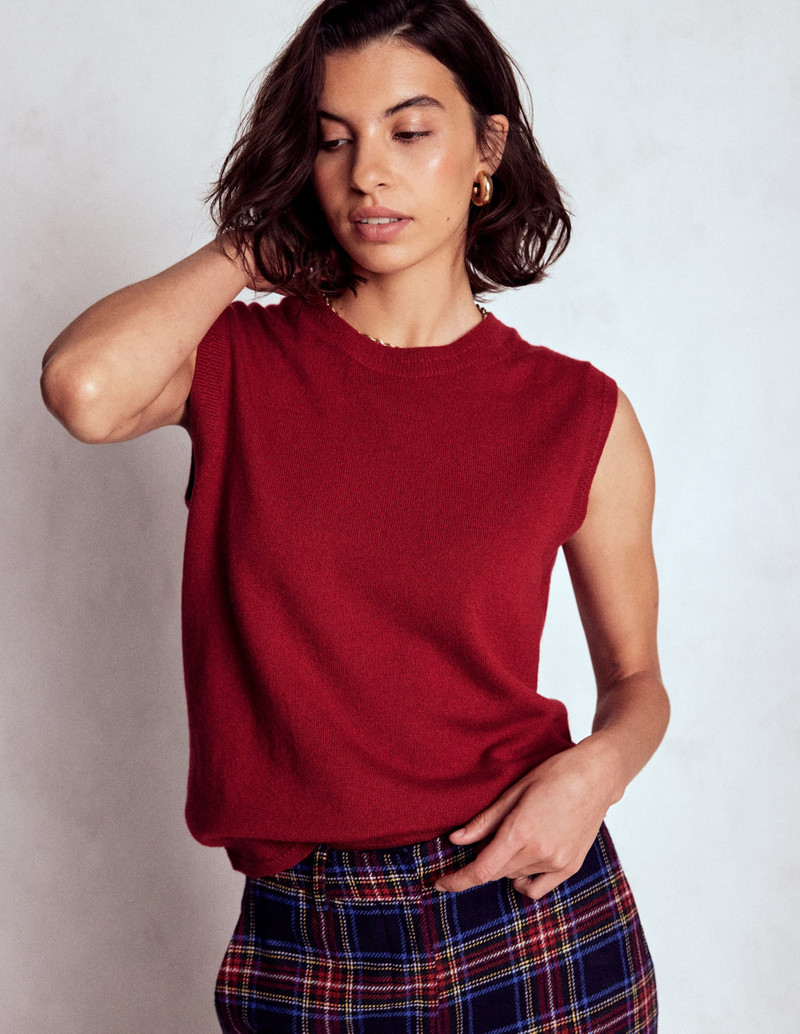 Eva Cashmere Vest-Red Liquorice 5