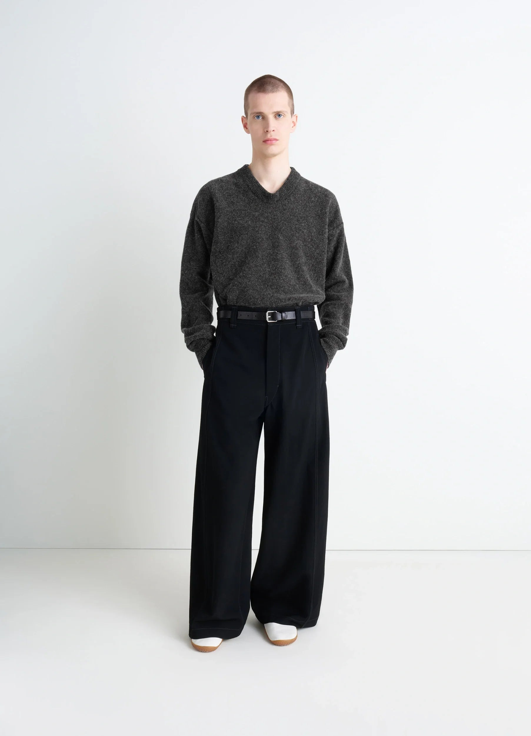 BOXY V NECK SWEATER - 3