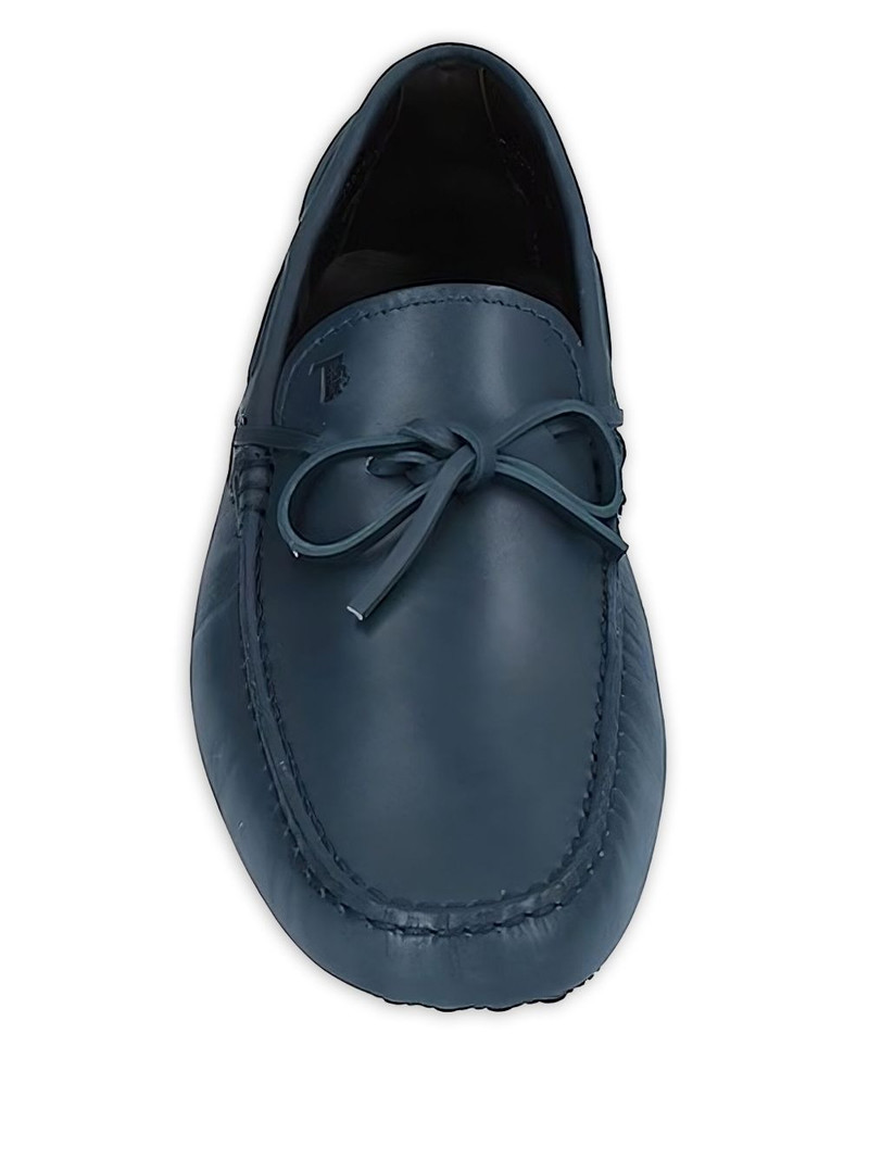 Gommino tie-detail boat shoes 4