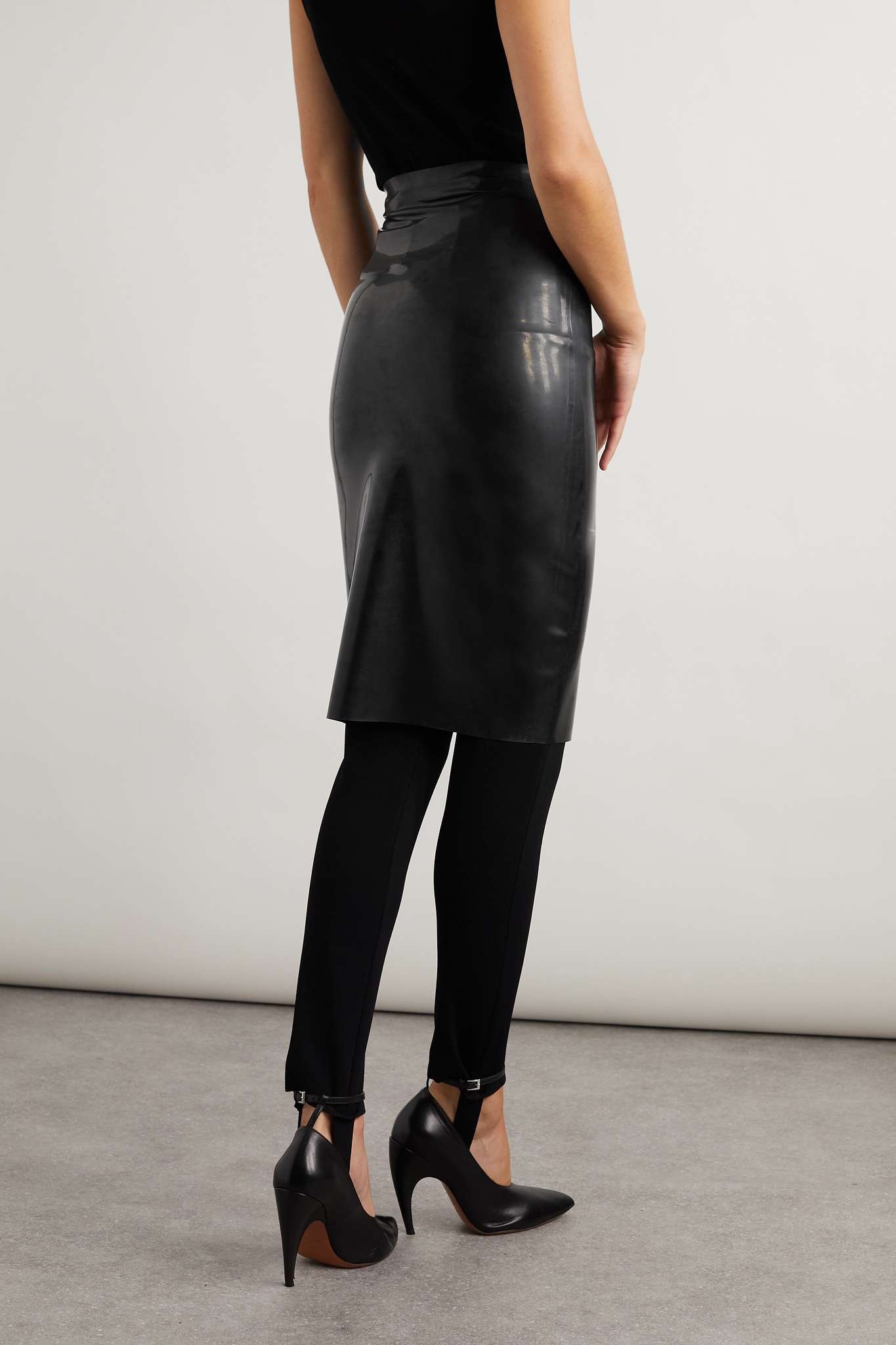 Latex pencil skirt - 4