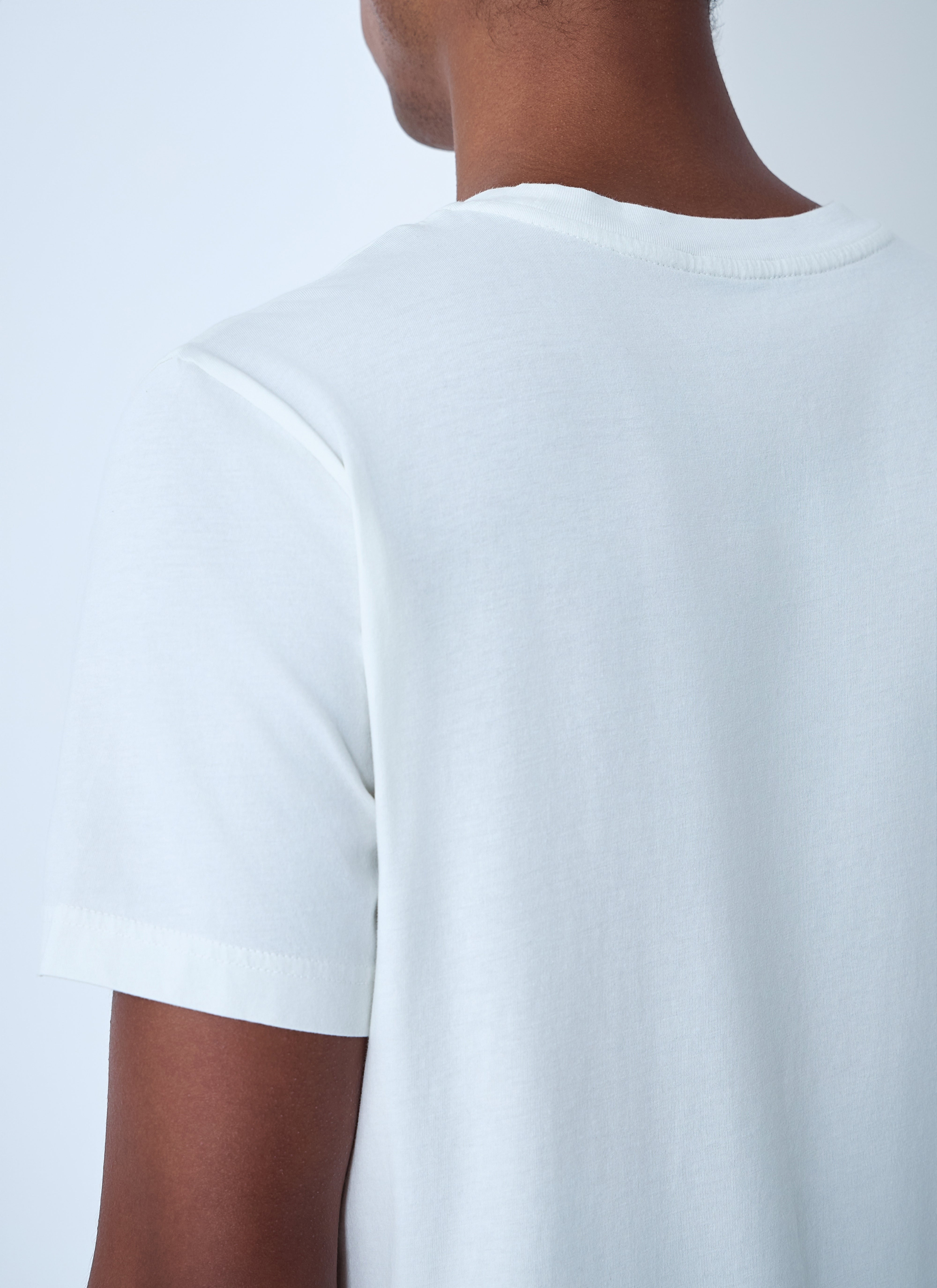 Moncler Men Logo Motif T-Shirt - 6