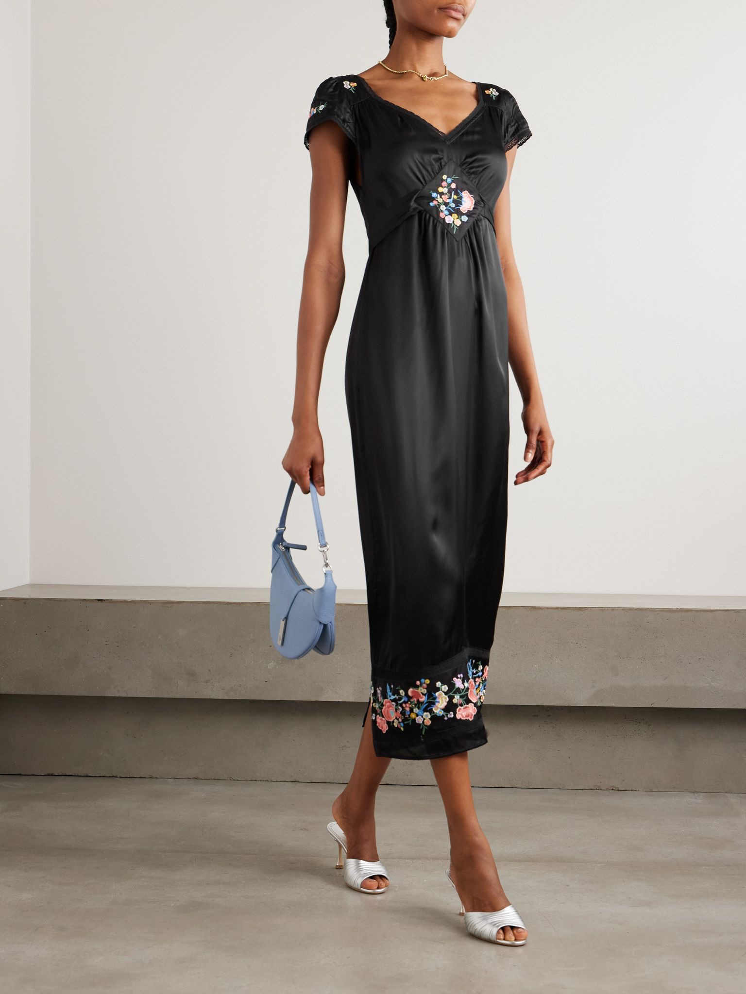 Carey lace-trimmed embroidered satin midi dress Black - 2