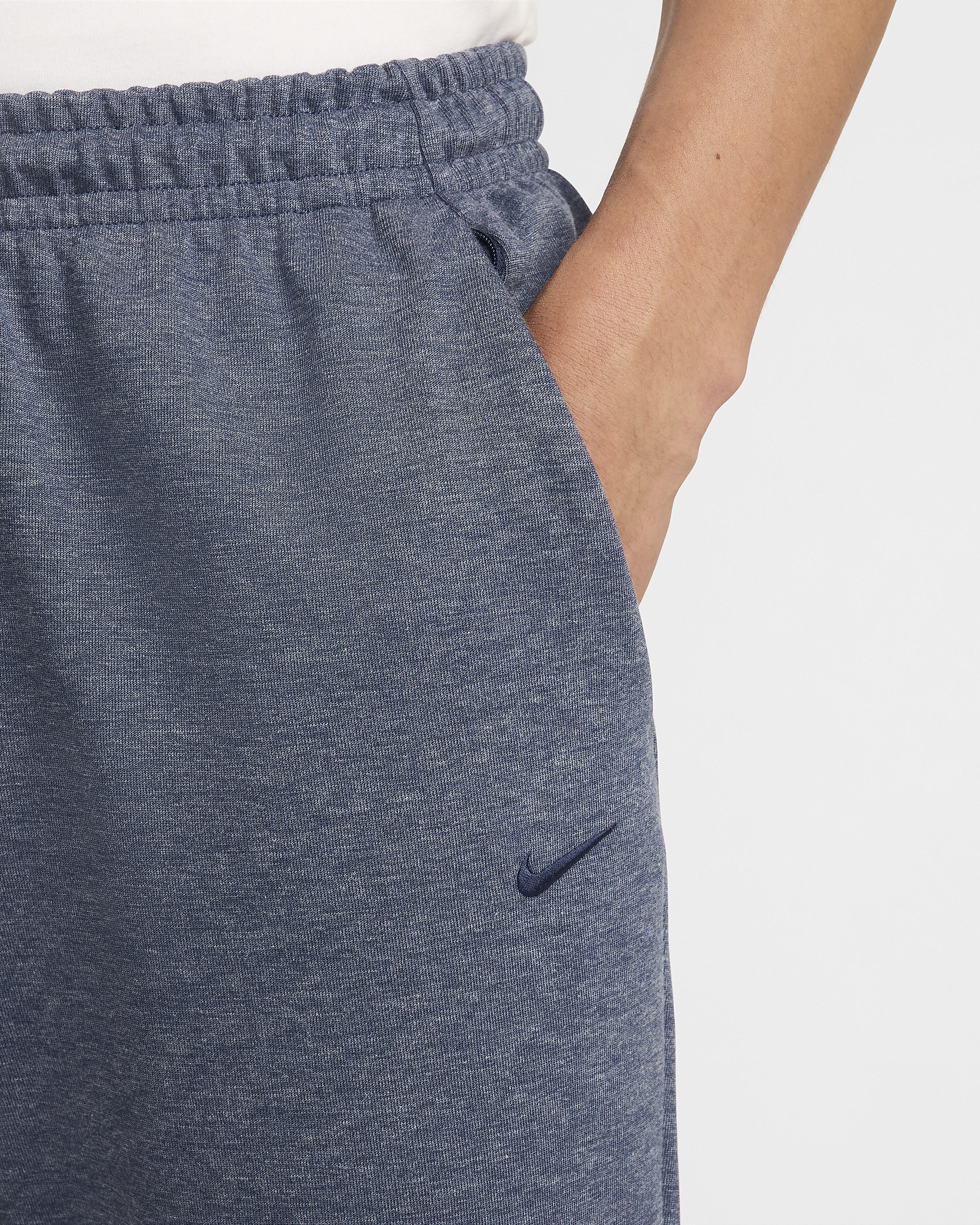 Nike Primary Men's Dri-FIT UV Versatile Joggers - 3