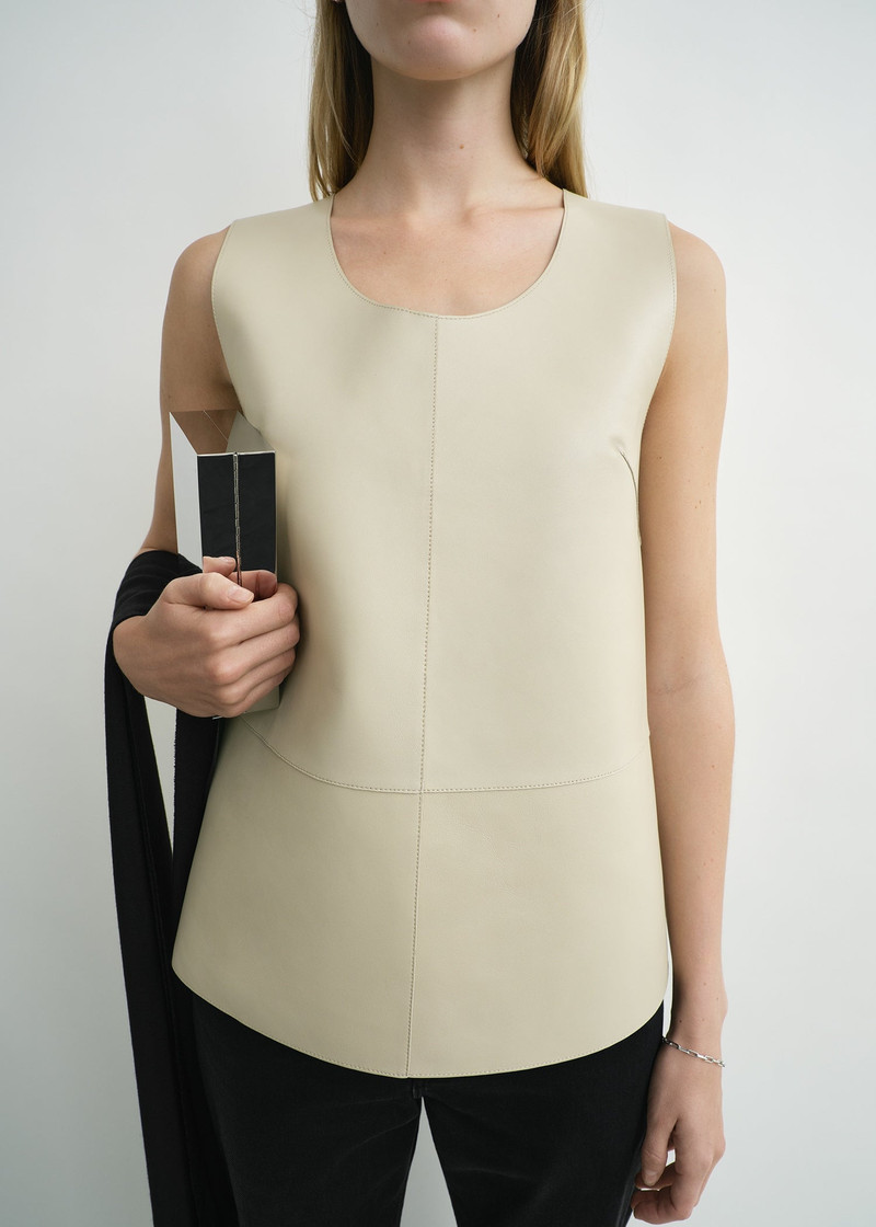 Scoop-neck leather top sand 5