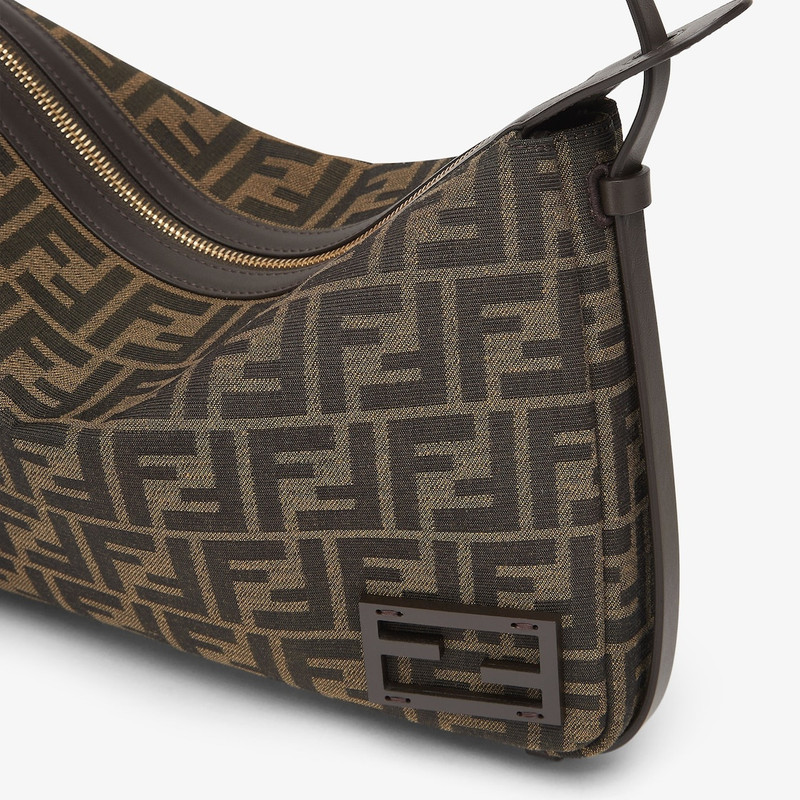 단순히 Fendi 매체 5