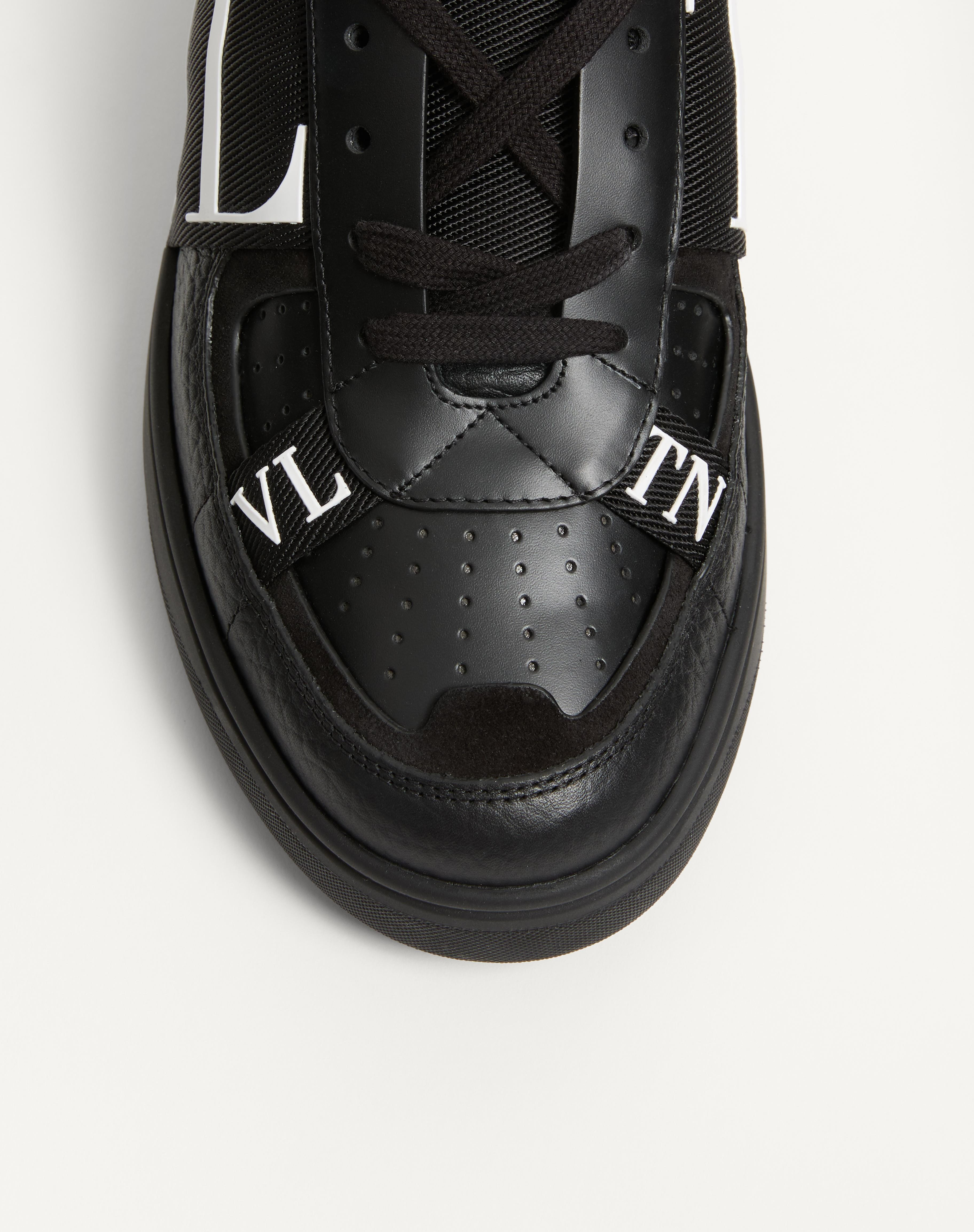 LOW-TOP CALFSKIN VL7N SNEAKER WITH BANDS - 7