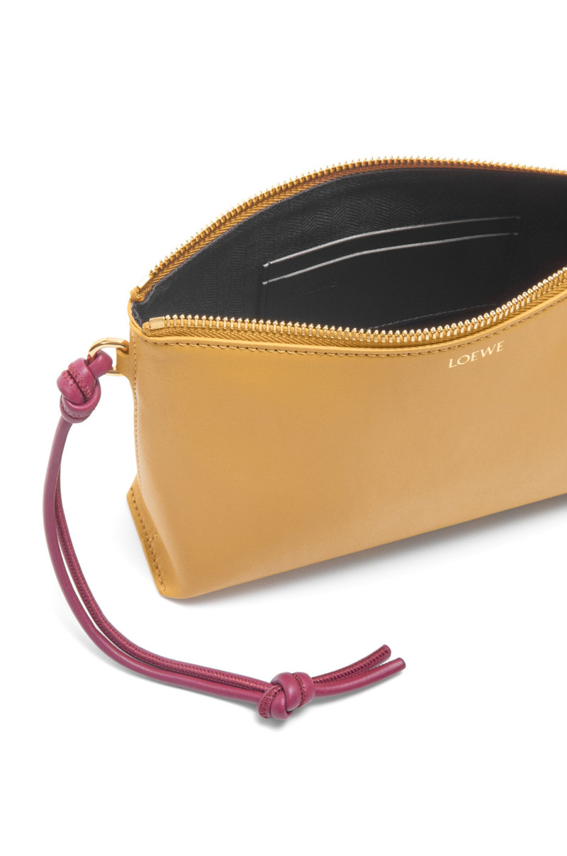 Knot T pouch in shiny nappa calfskin 4