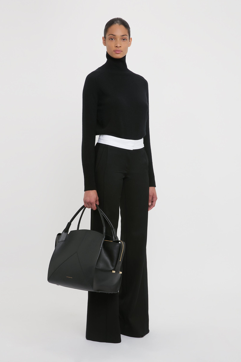 Victoria Bag In Black Grained Leather 4