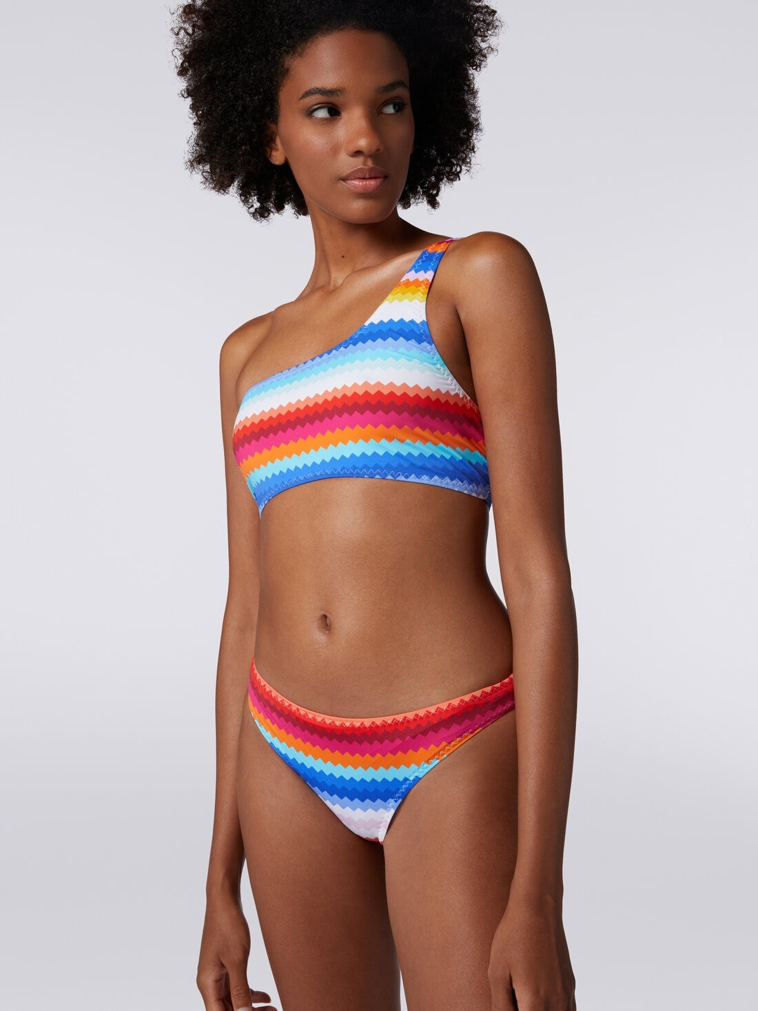 One-shoulder bikini in zigzag print stretch nylon - 5