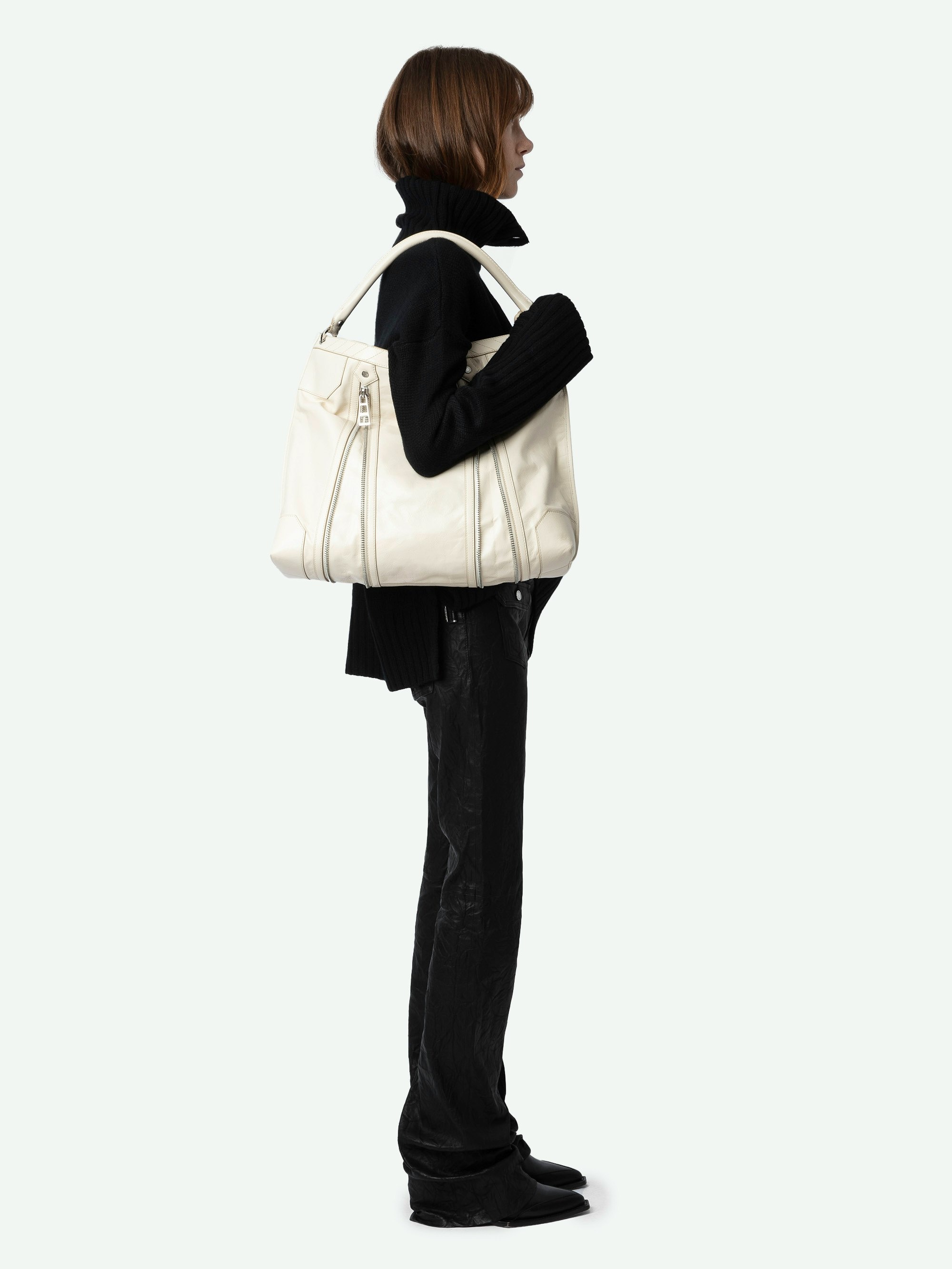 Sunny Hobo Bag - 10