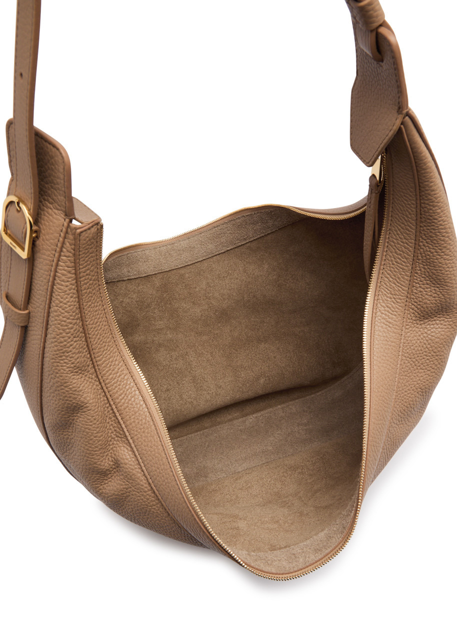 Khaite Augustina Grained Leather Hobo bag - 4