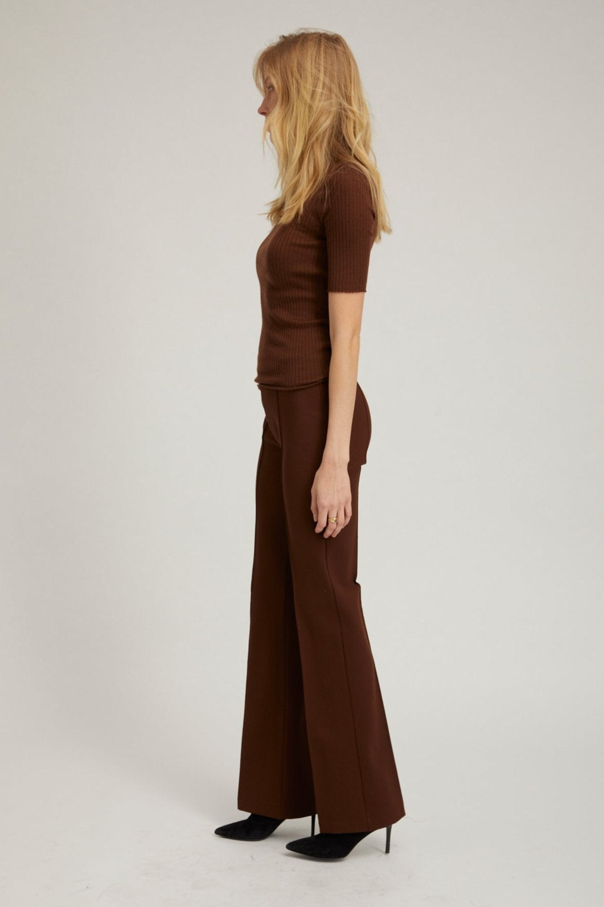 CHOCOLATE CASANOVA MICRO FLARE PINTUCK PANTS - 3