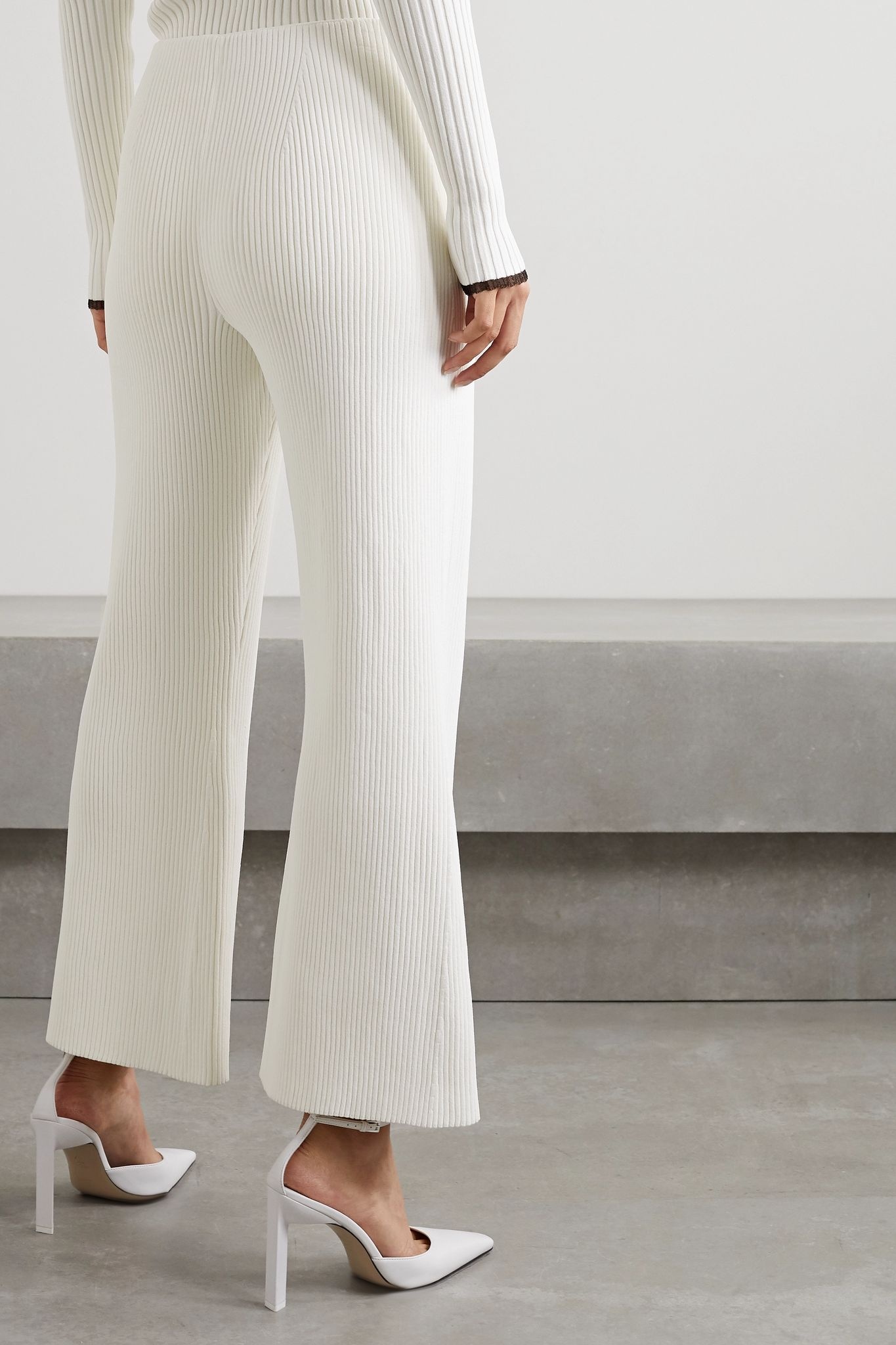 Cropped ribbed-knit flared pants - 3