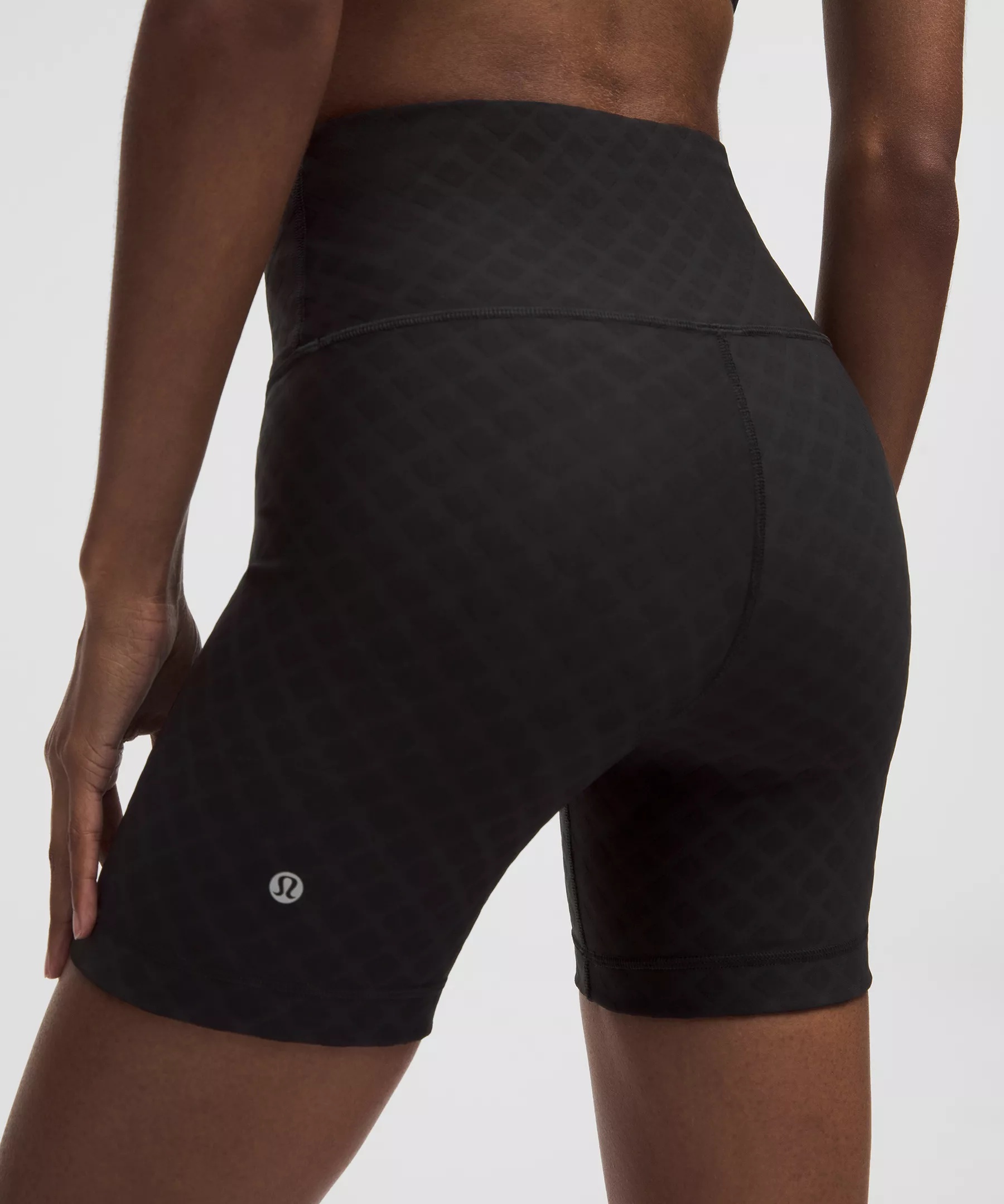 3D Jacquard Diamond Train High-Rise Short 6" - 5