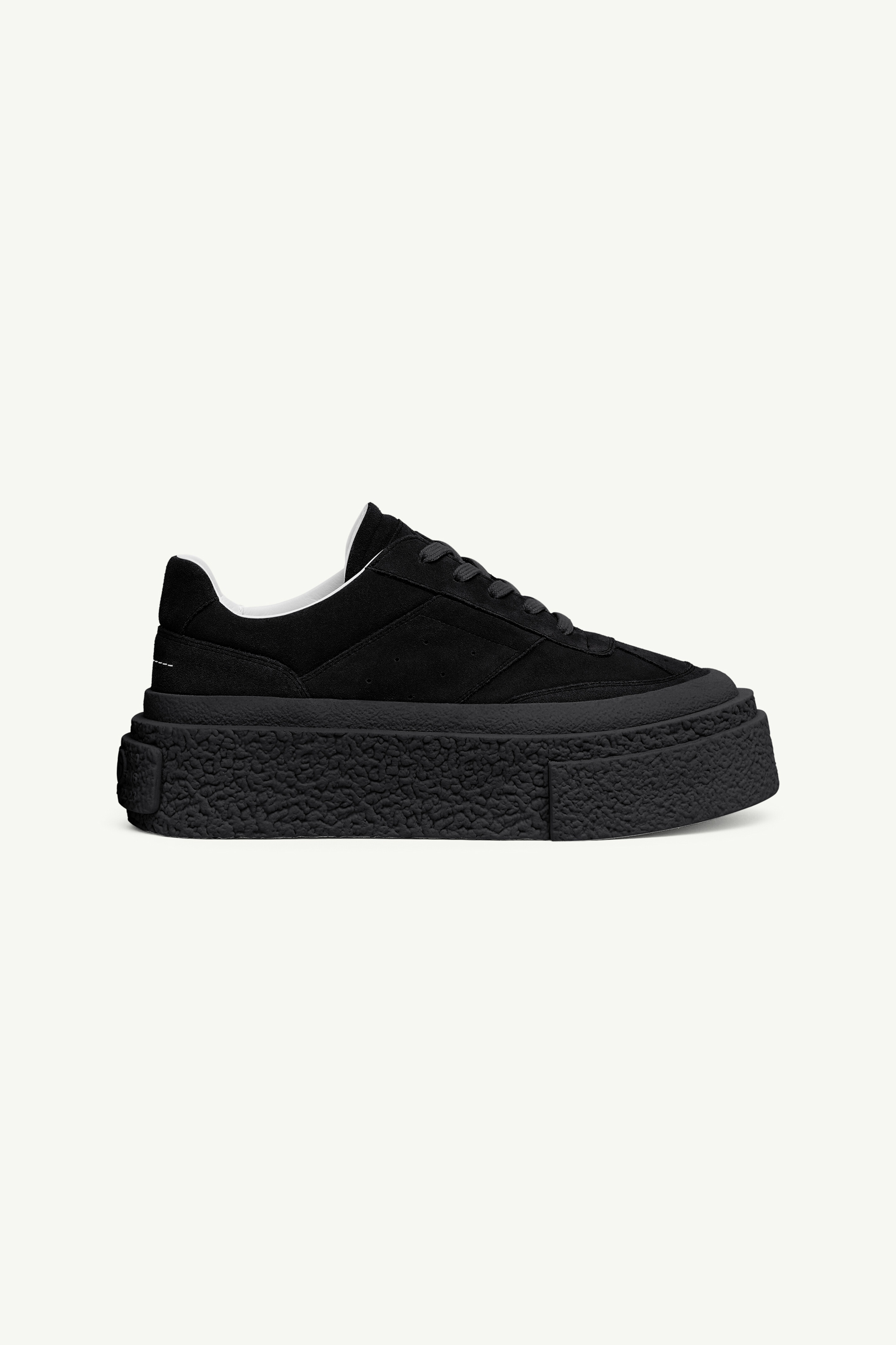 【関税込み】MM6 Maison Margiela ブラック Gambetta スニーカー MM6 Maison Margiela Chunky Gambetta Sneakers | Black | Canoe