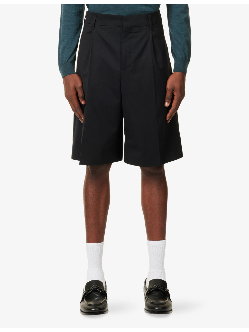 Le Short Ovalu Pleated Wool Shorts - 3