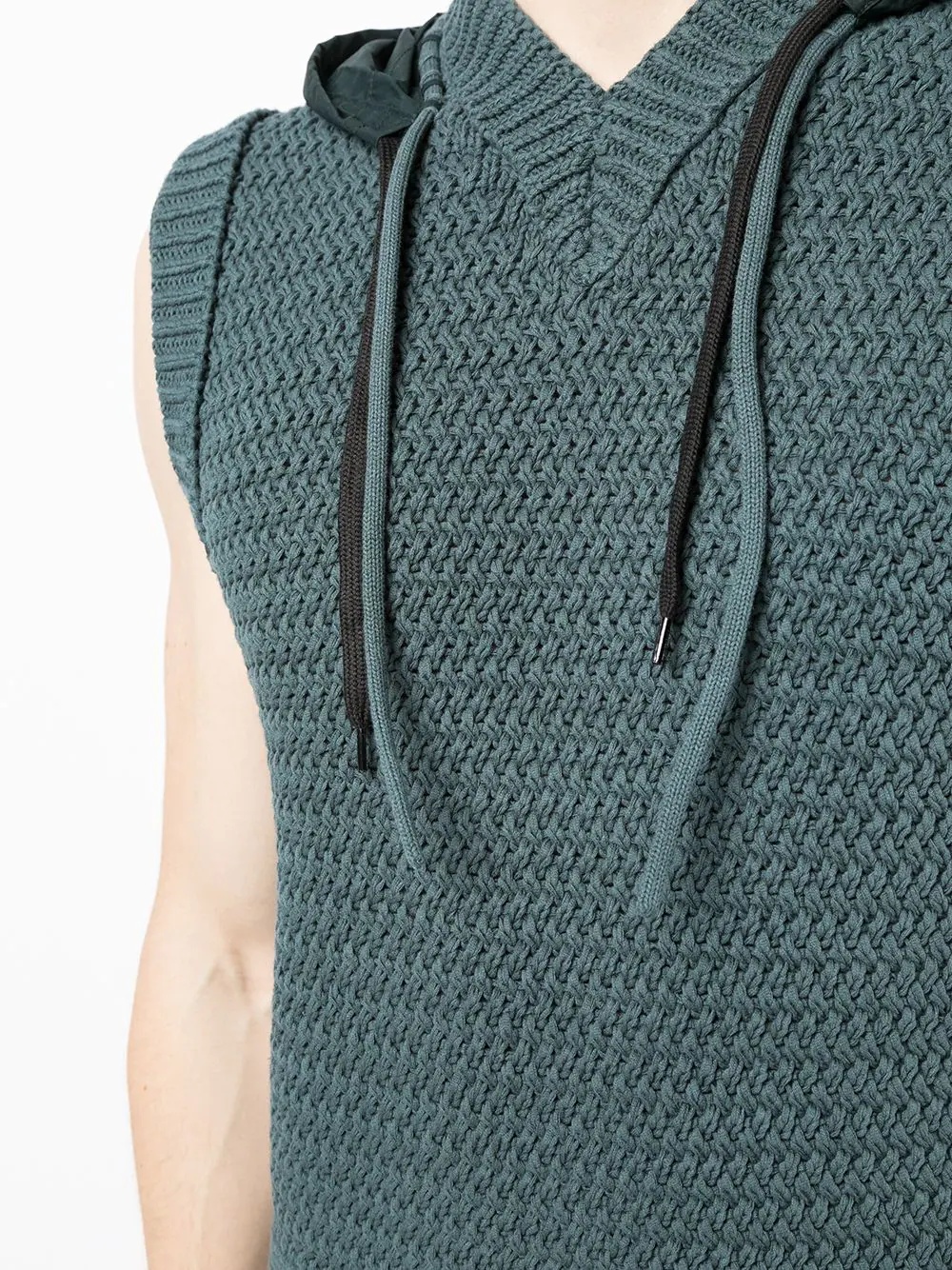 chunky knitted sleeveless hoodie - 5