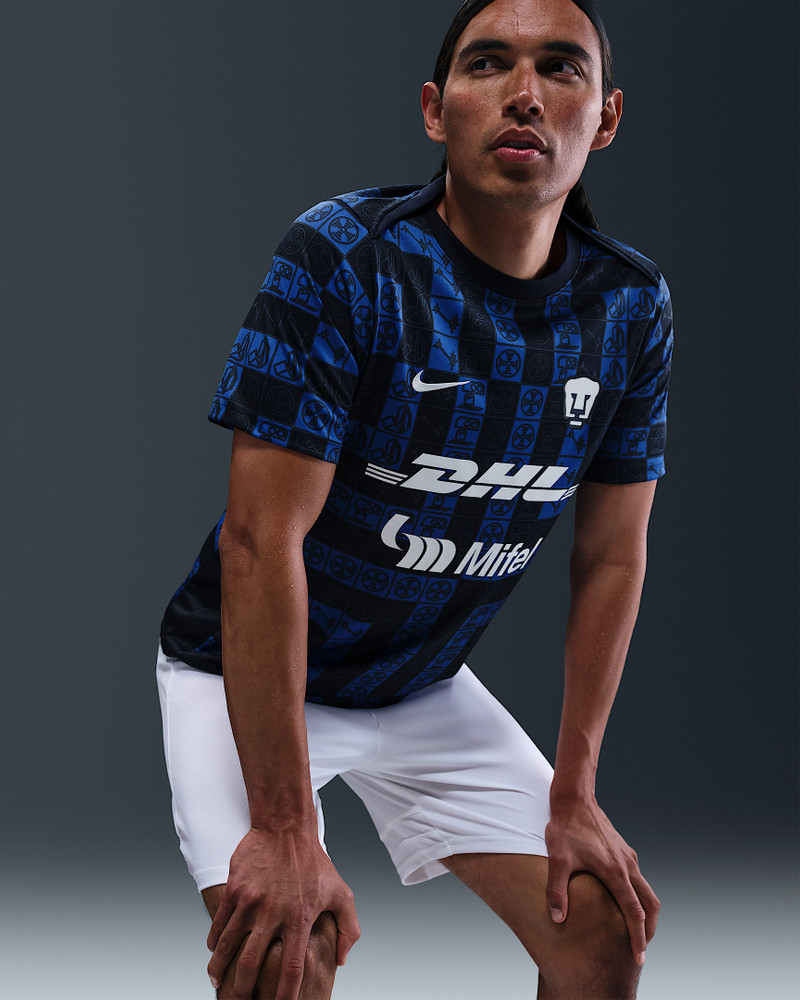 Pumas UNAM Academy Pro Men's Nike Dri-FIT Soccer Pre-Match Short-Sleeve Top 3