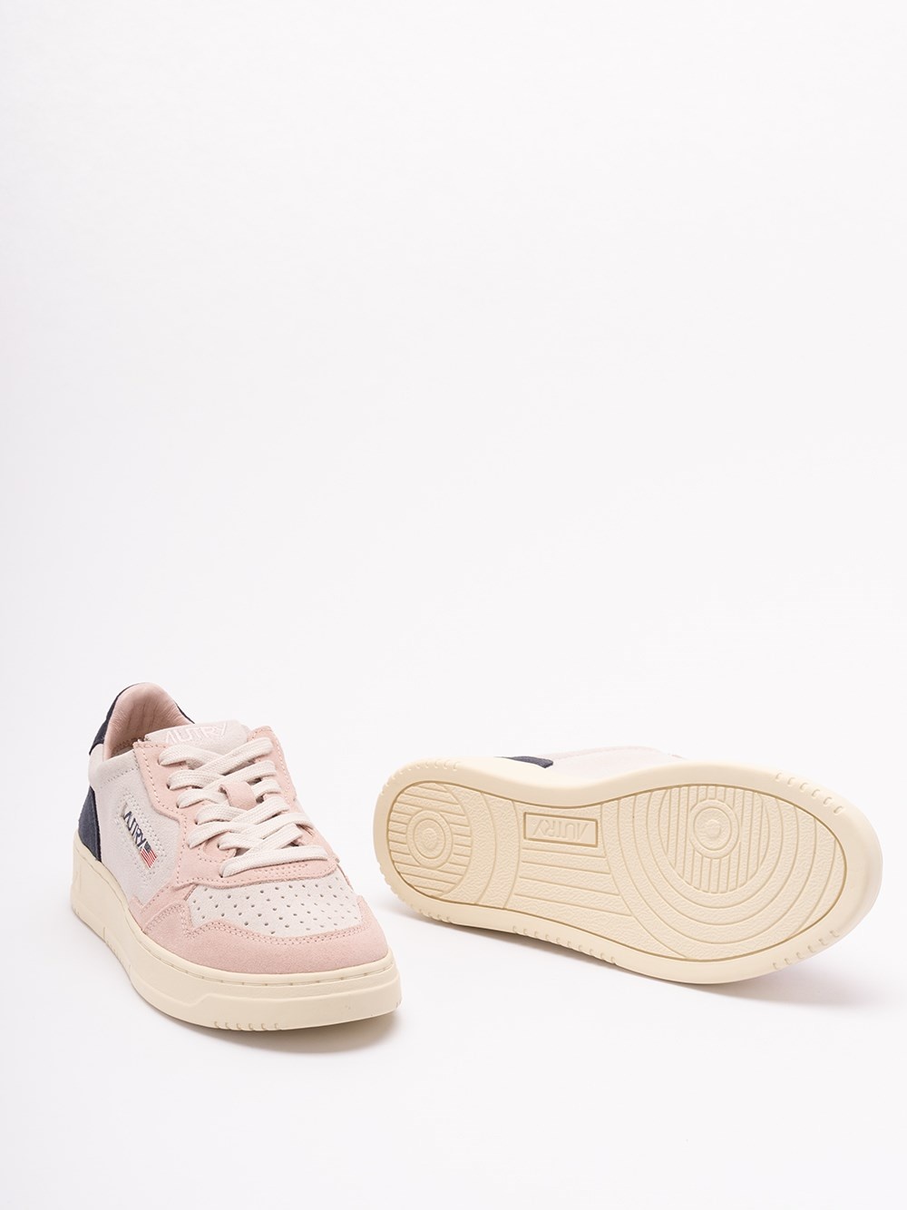 `Medalist` Low-Top Sneakers - 4