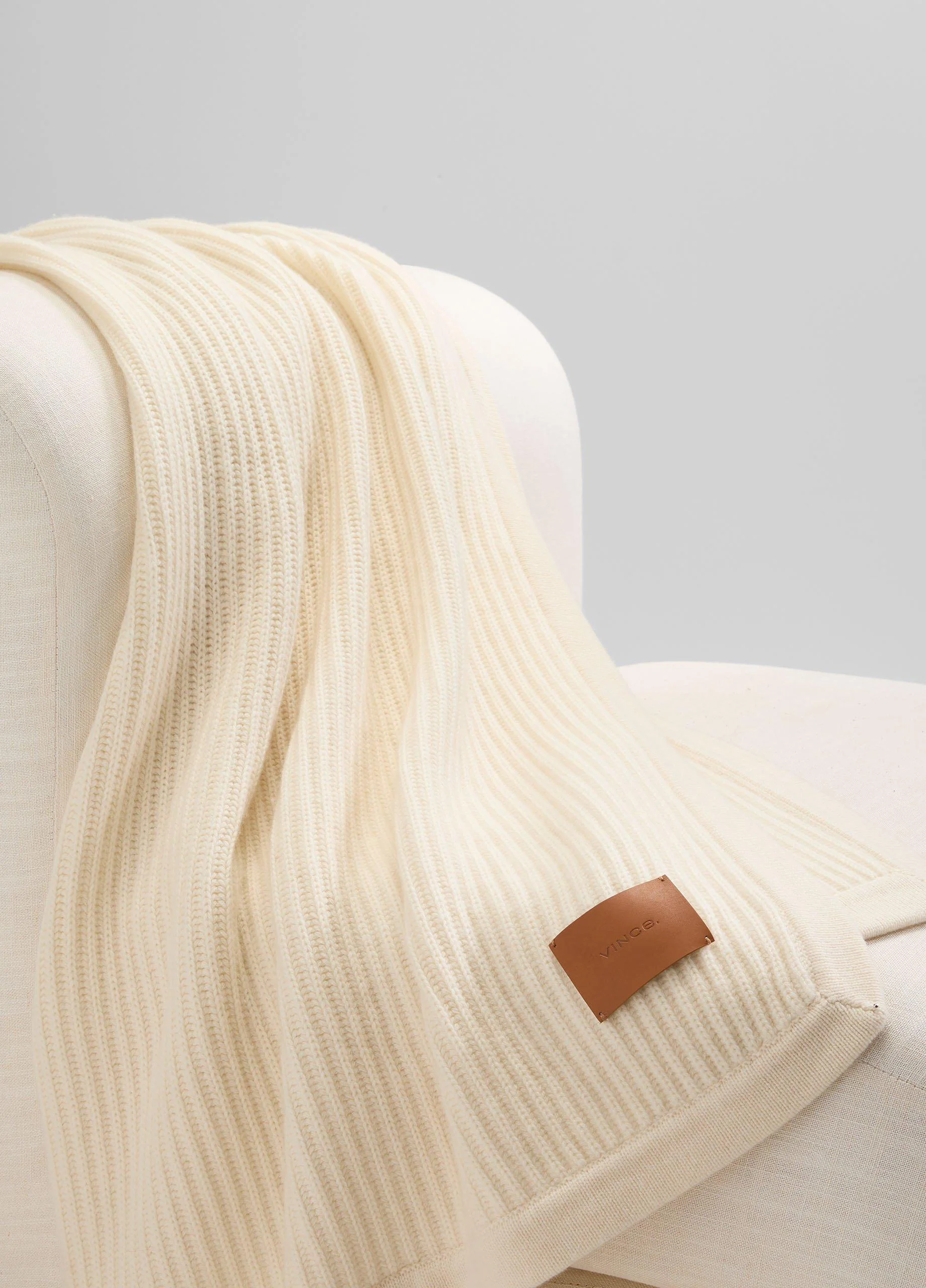 Wool and Cashmere Cardigan-Stitch Throw - 1