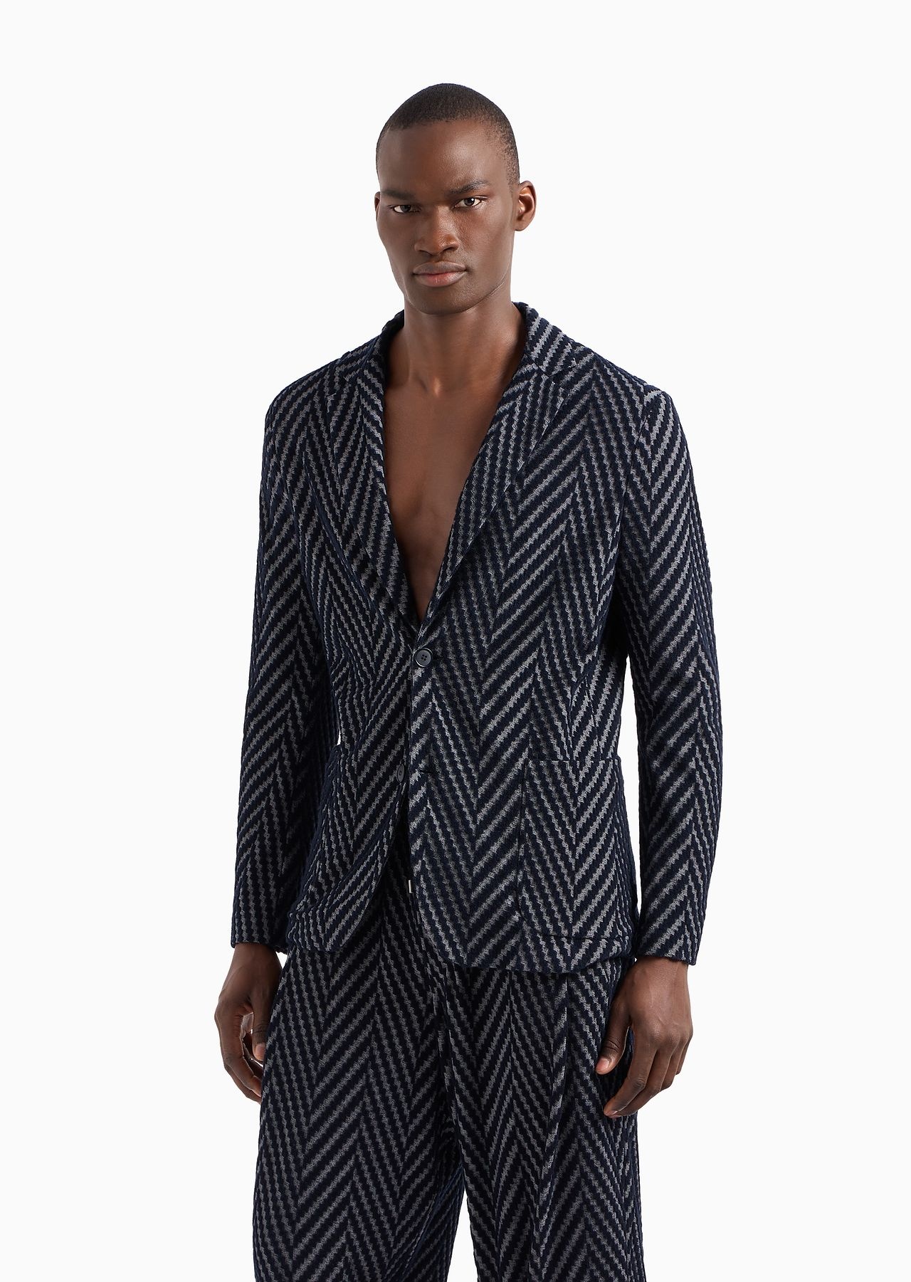 Single-breasted jacket in viscose and cotton-blend chevron jacquard jersey - 2