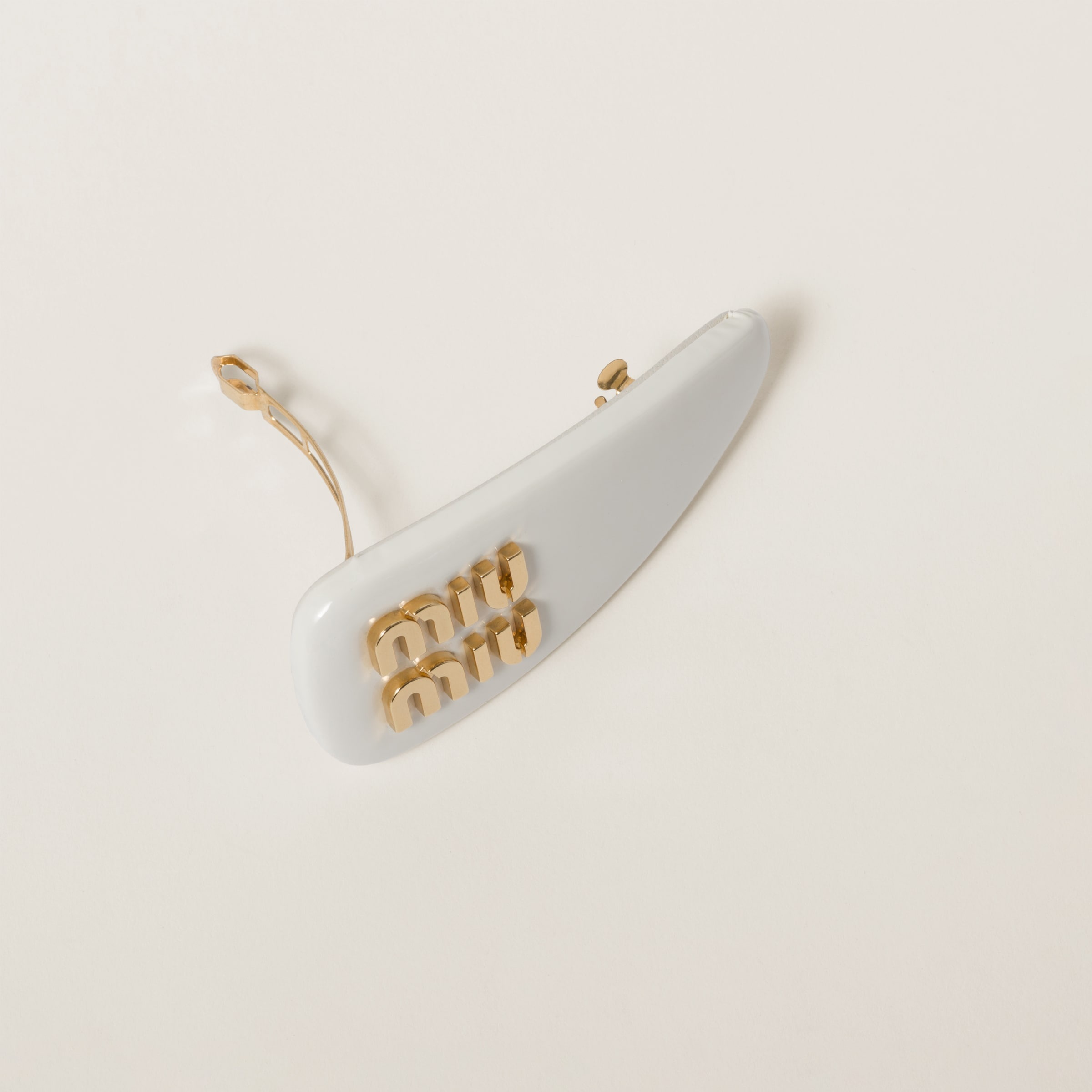 Patent leather hair clip - 3