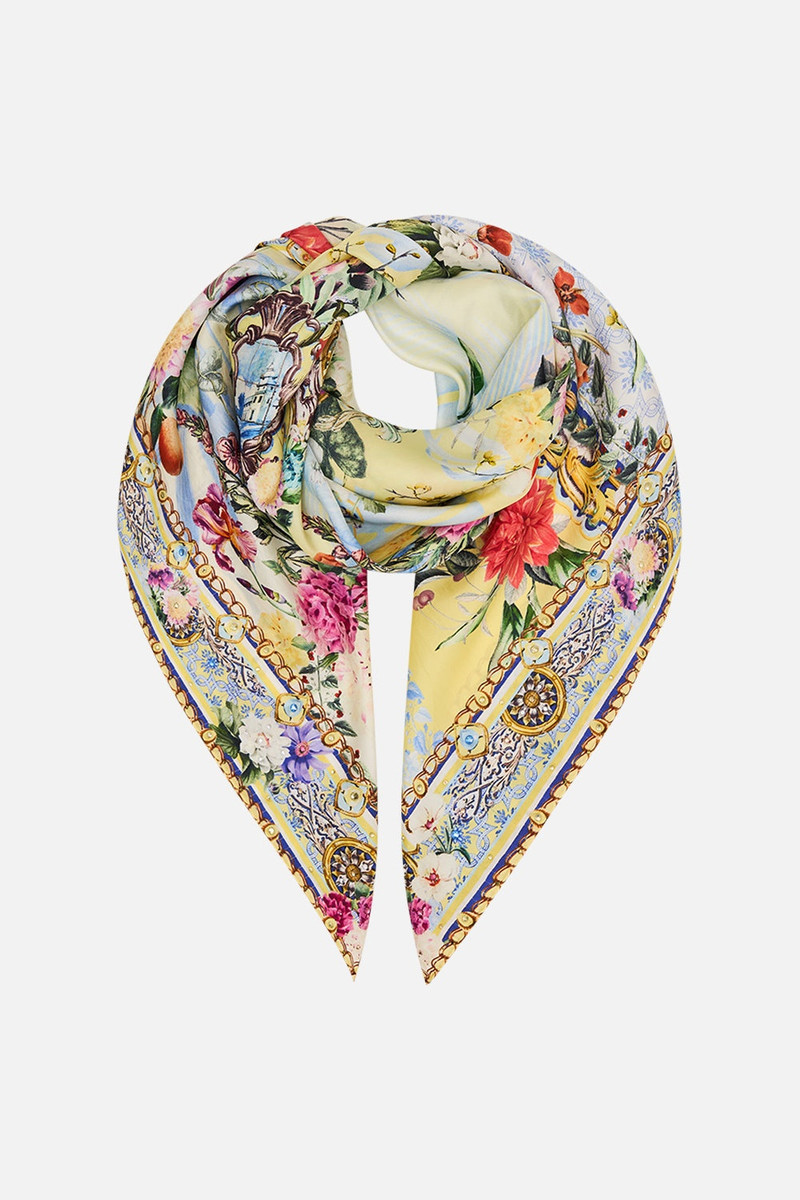 LARGE SQUARE SCARF 1