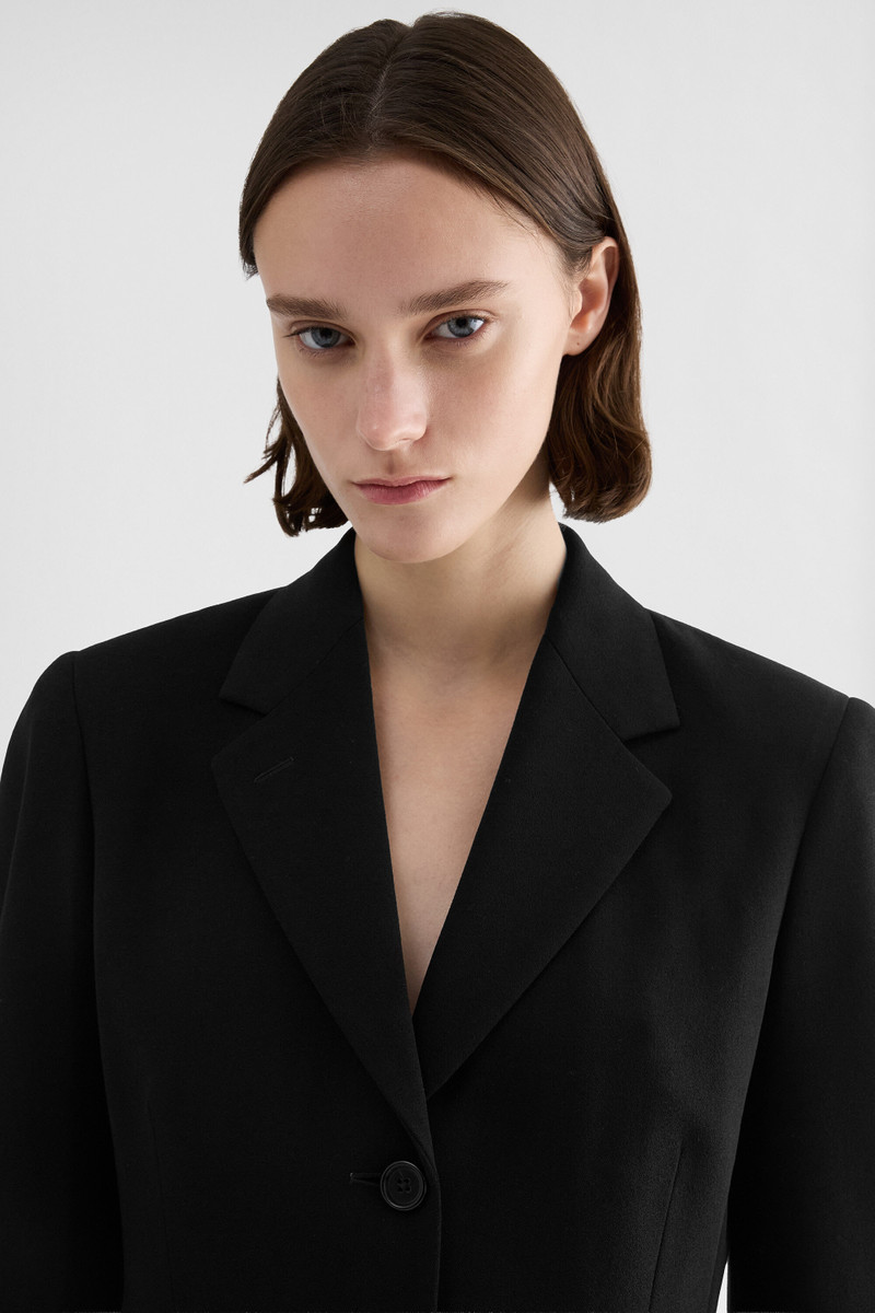 Wool Sablé Tailored Jacket 4