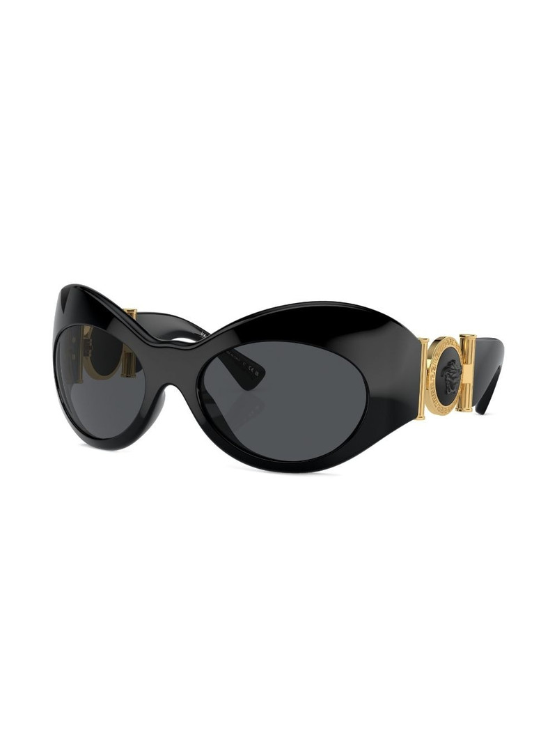 VERSACE cat-eye frame sunglasses outlook
