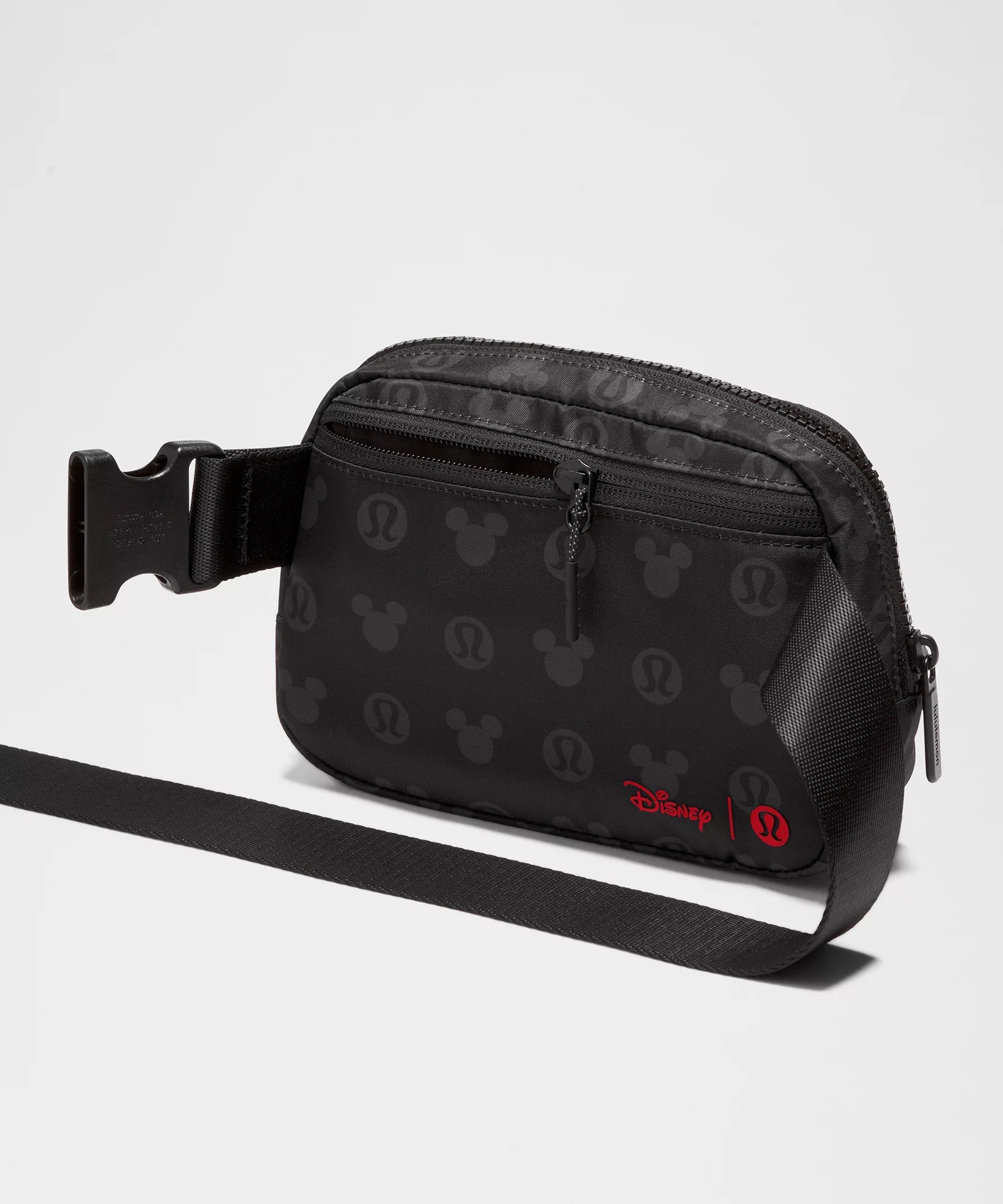 Disney x lululemon *Everywhere Belt Bag Long Strap 1L Mickey and Logo - 5