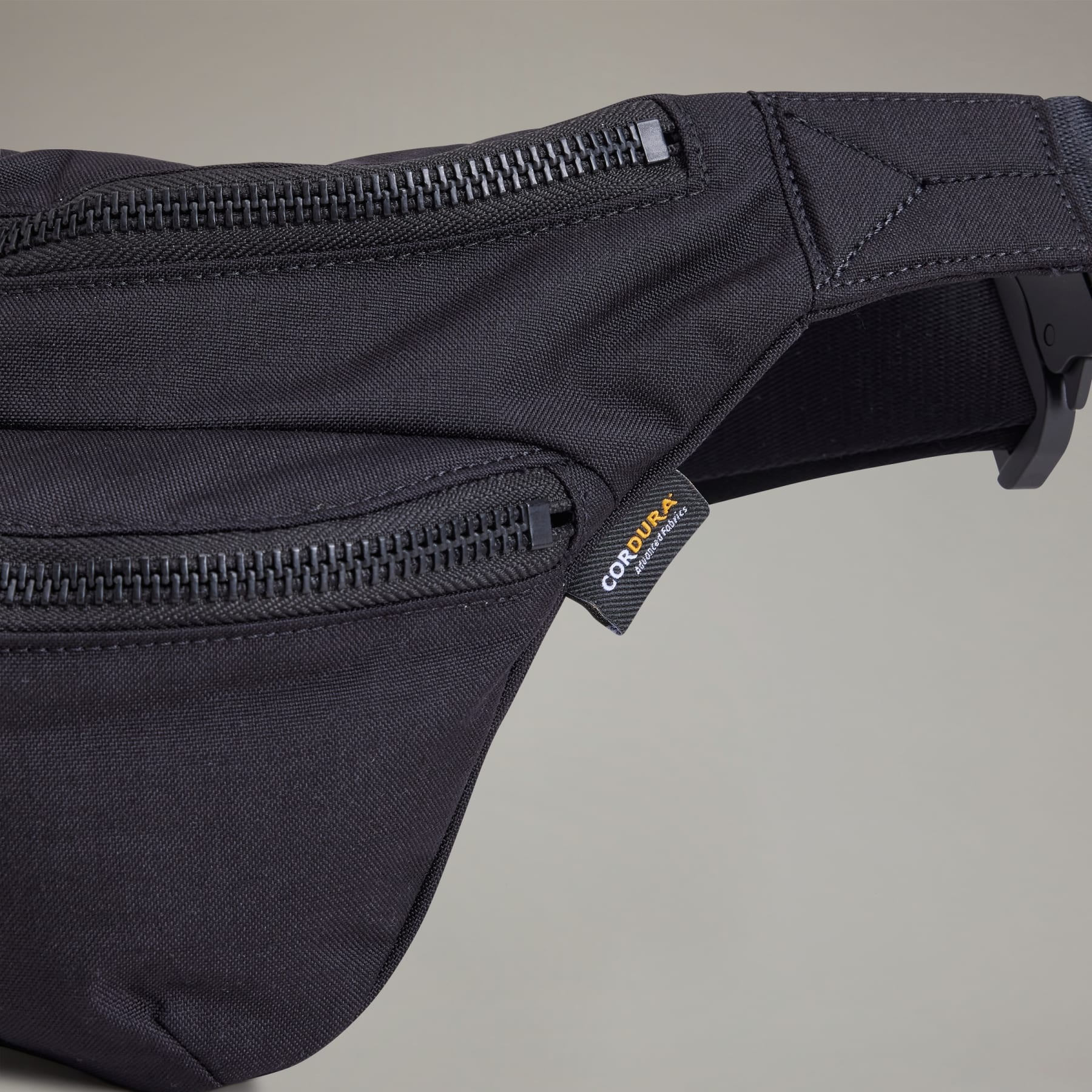Y-3 Staple Fanny Pack - 6