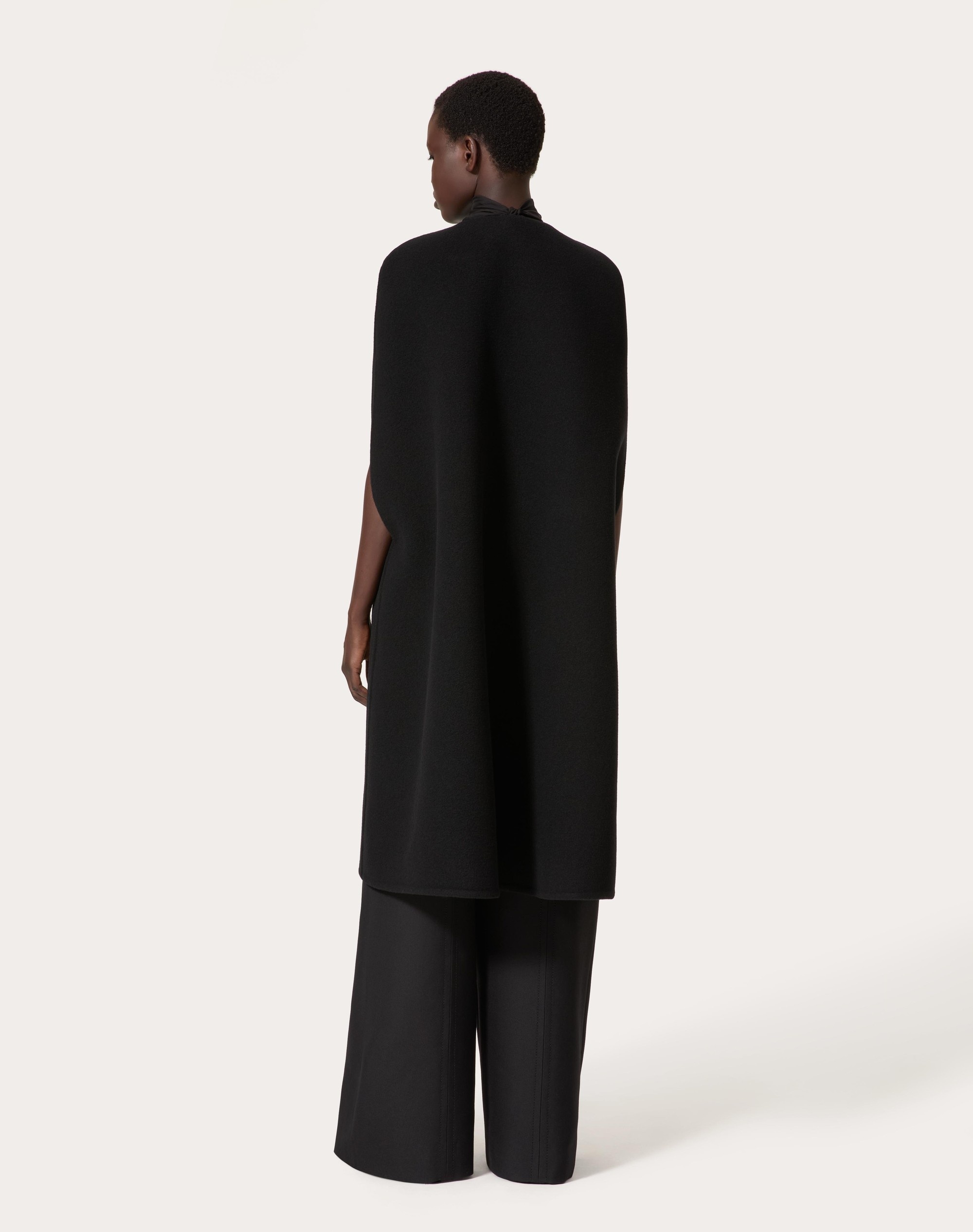 FLUFFY CASHMERE BLEND CAPE - 4