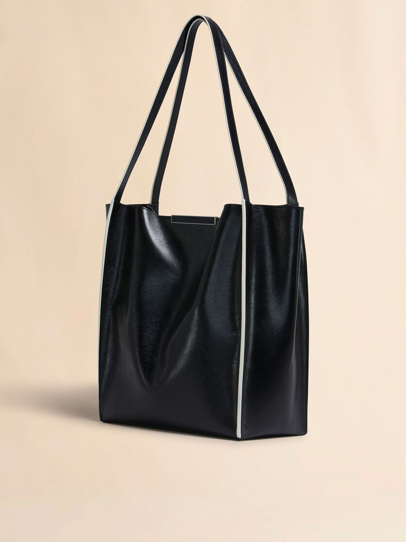 BLACK LEATHER CRESTA N/S TOTE BAG - 3