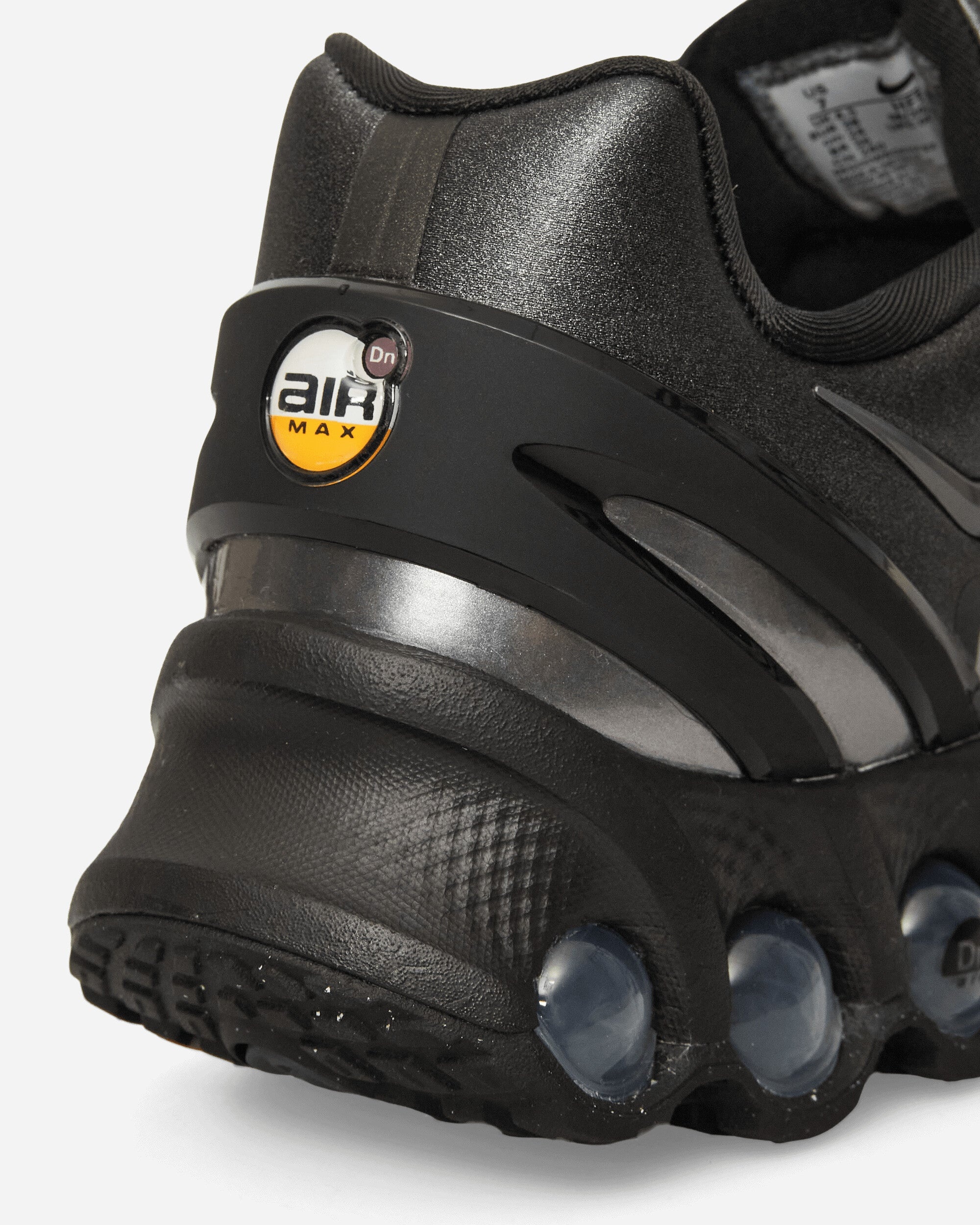 Women's Air Max Dn8 Sneakers Black / Metallic Dark Grey / Iron Grey - 6