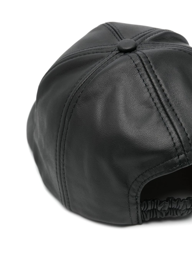 ba&sh Haly hat outlook