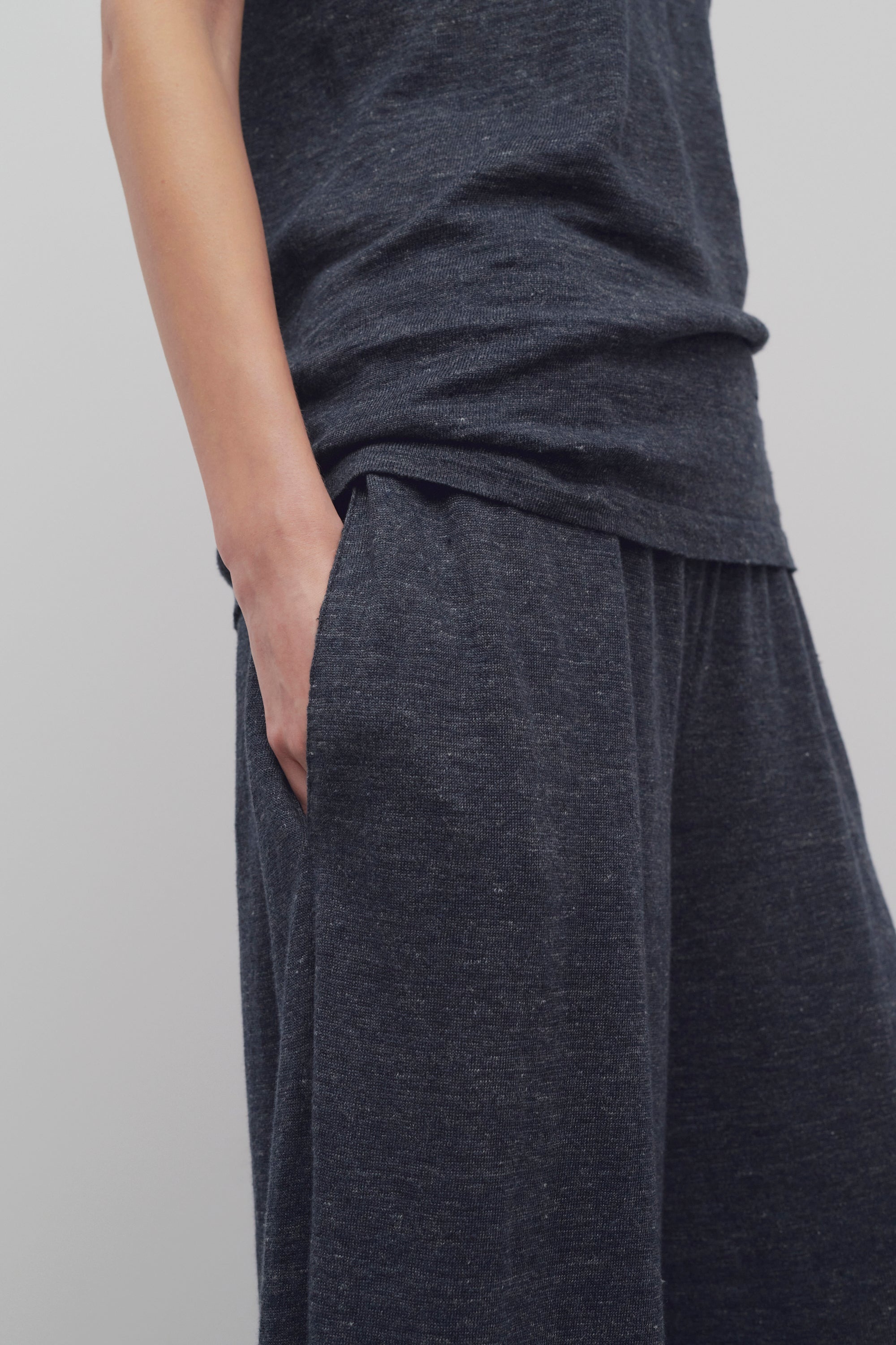 Gil Pants in Linen - 6