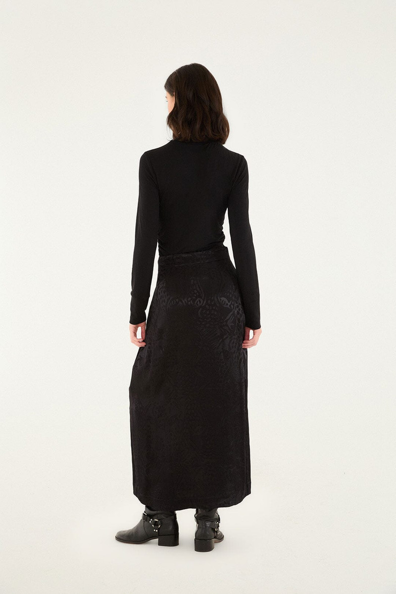Black Midnight Leopards Jacquard Maxi Skirt 4