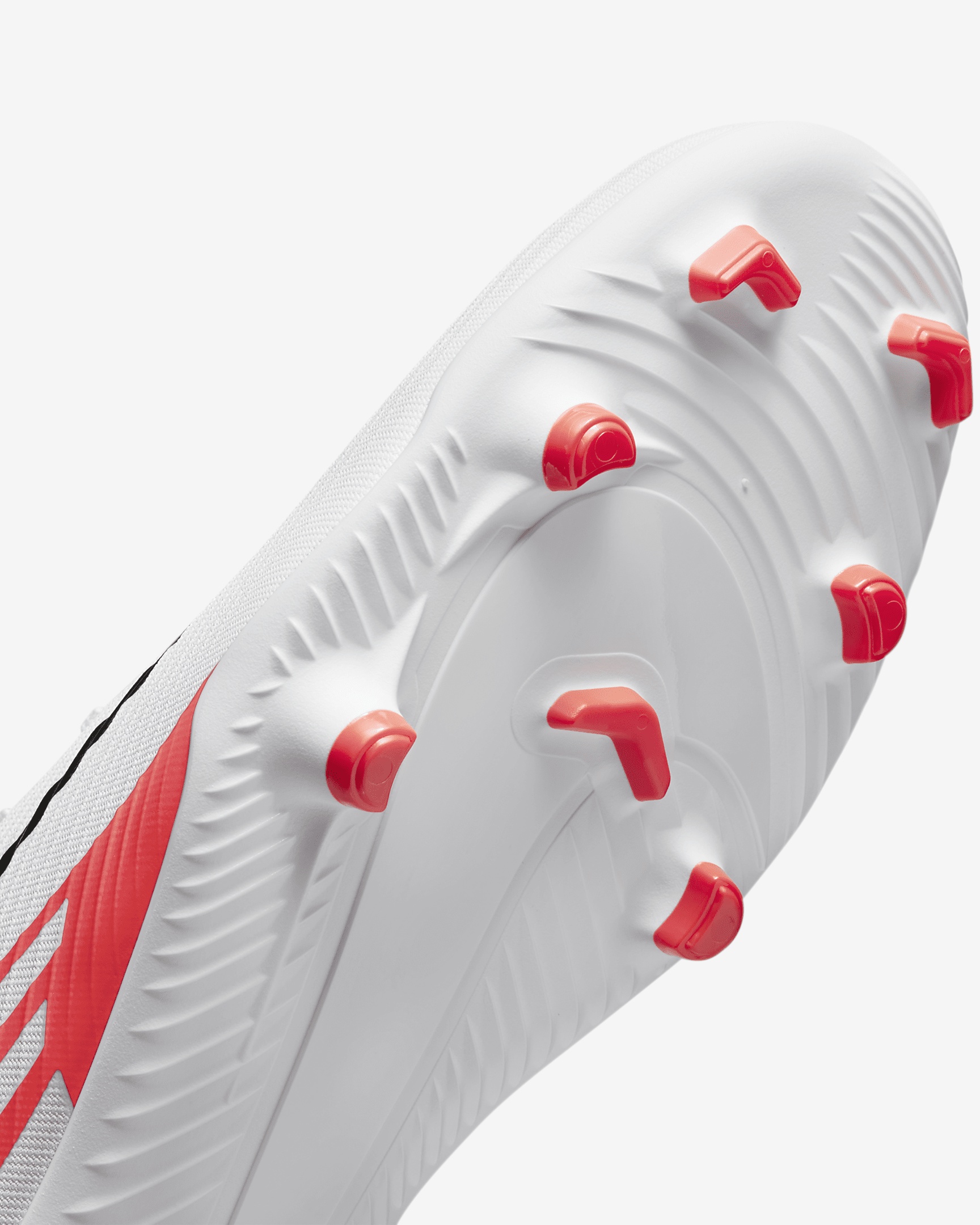 Nike Mercurial Vapor 15 Club Multi-Ground Low-Top Soccer Cleats - 7