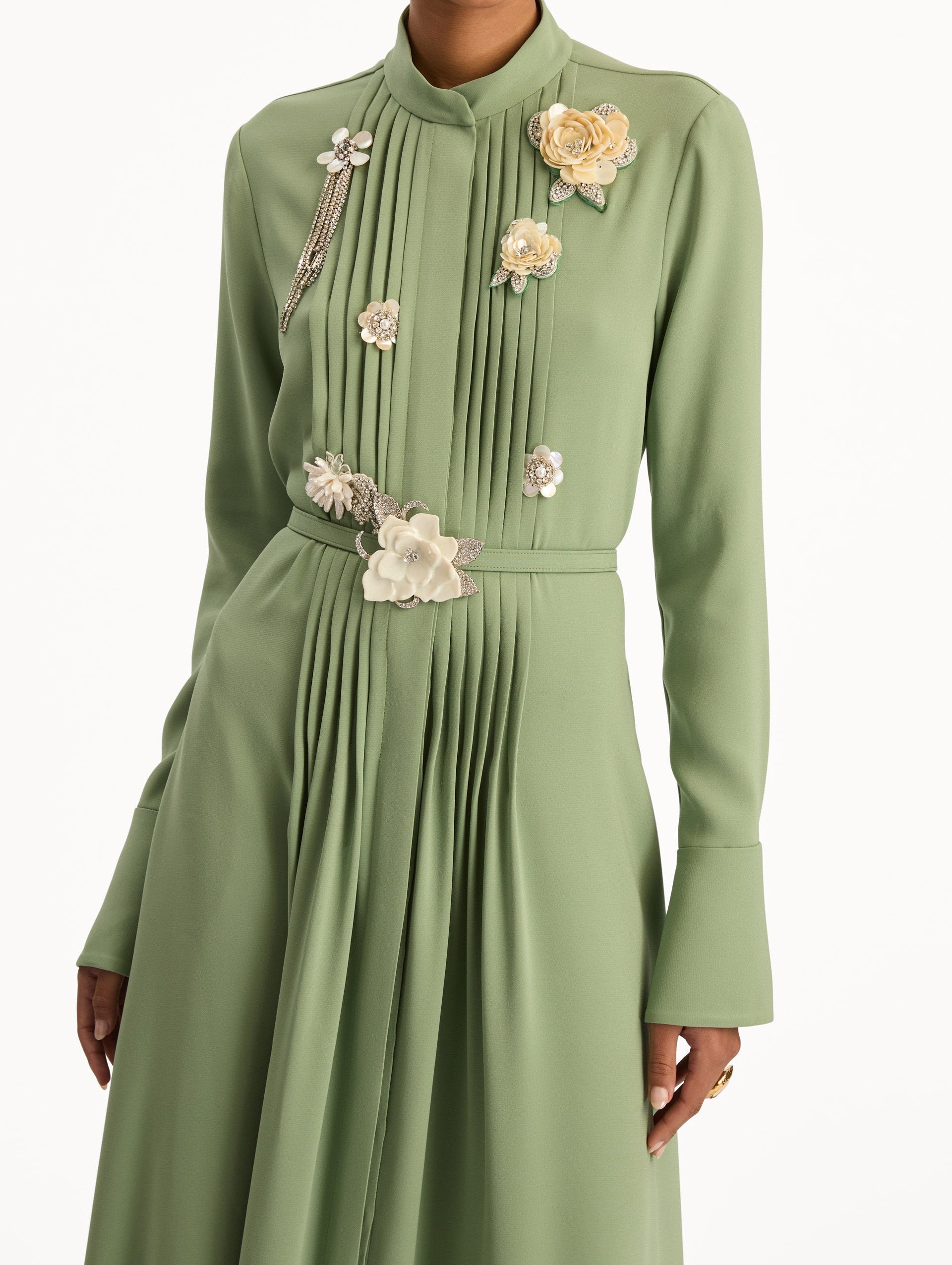 BROOCH EMBROIDERED LONG SLEEVE CAFTAN - 5