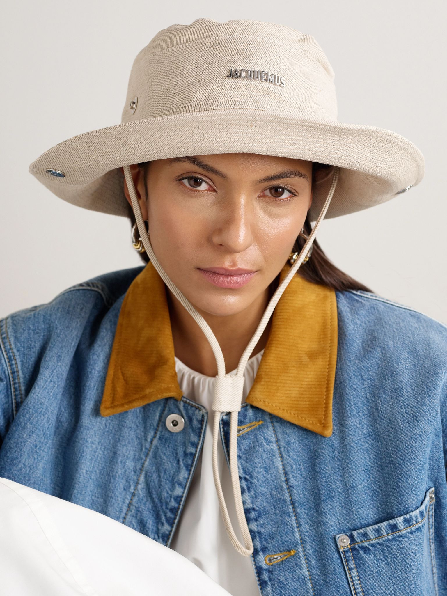 Le Bob De Nimes embellished linen and cotton-blend bucket hat Off-white - 2
