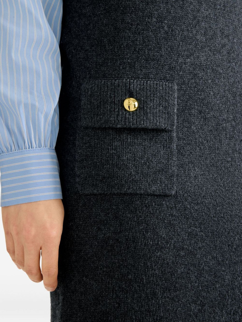 pocket-detail v-neck dress 4