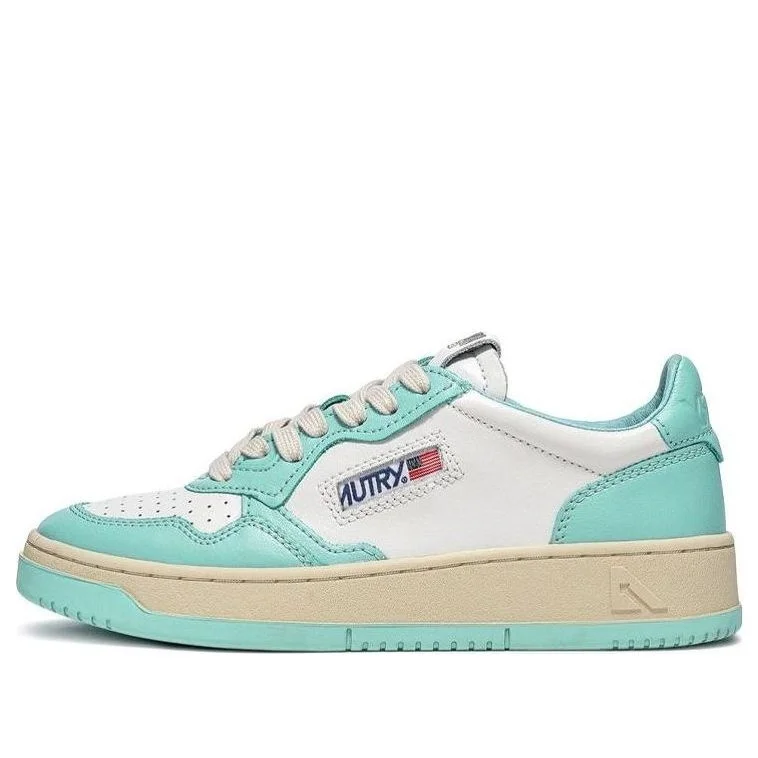 (WMNS) AUTRY Medalist Low Top Bicolor 'White Teal' AULW-WB20 - 1